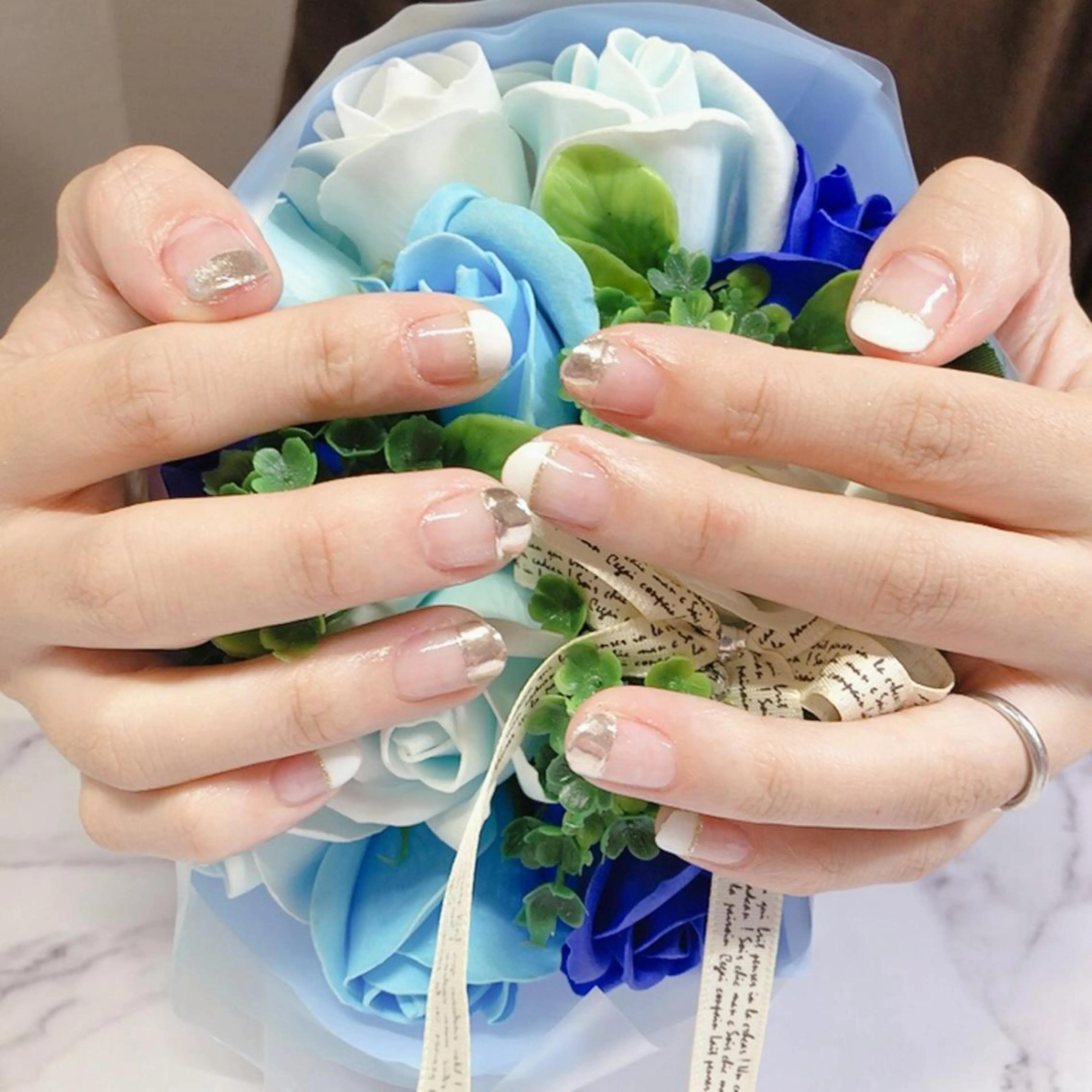 ネイル フレンチネイル ミラーネイル 奥園 良恵のネイルデザイン