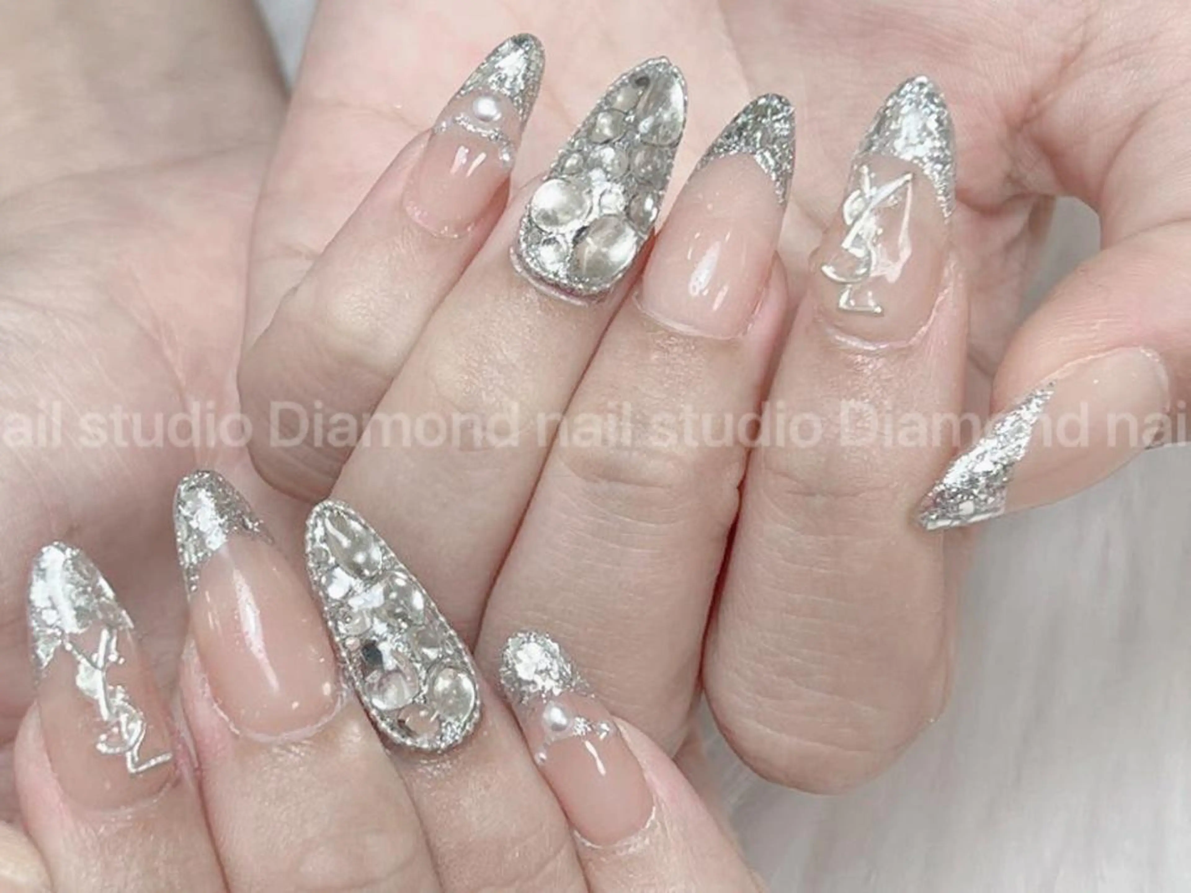 ネイル 持ち込み ハンドネイル DIAMOND 💅のネイルデザイン