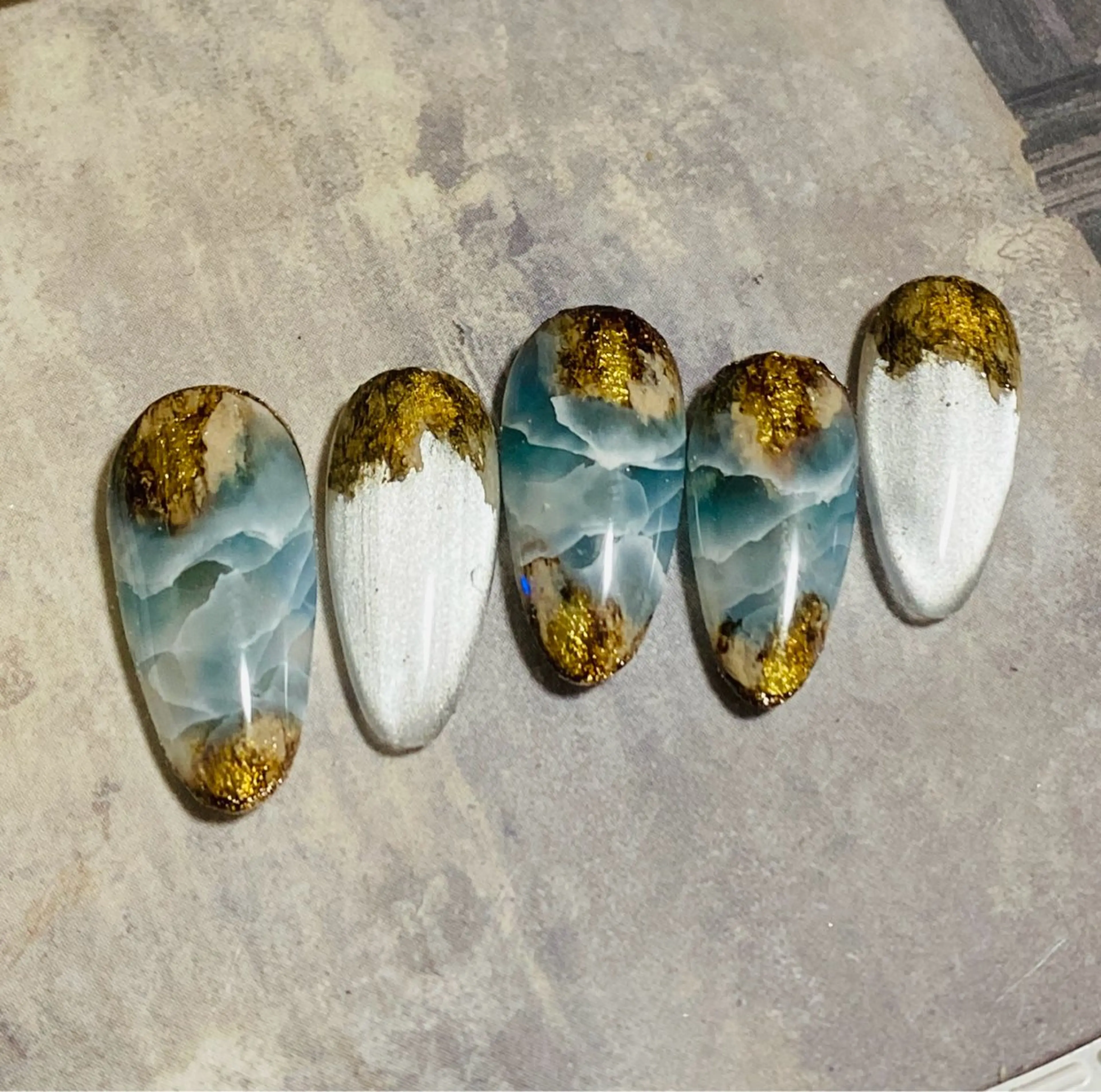 ネイル ニュアンスネイル 自宅ネイルサロン ♦️nuance♦️のネイルデザイン