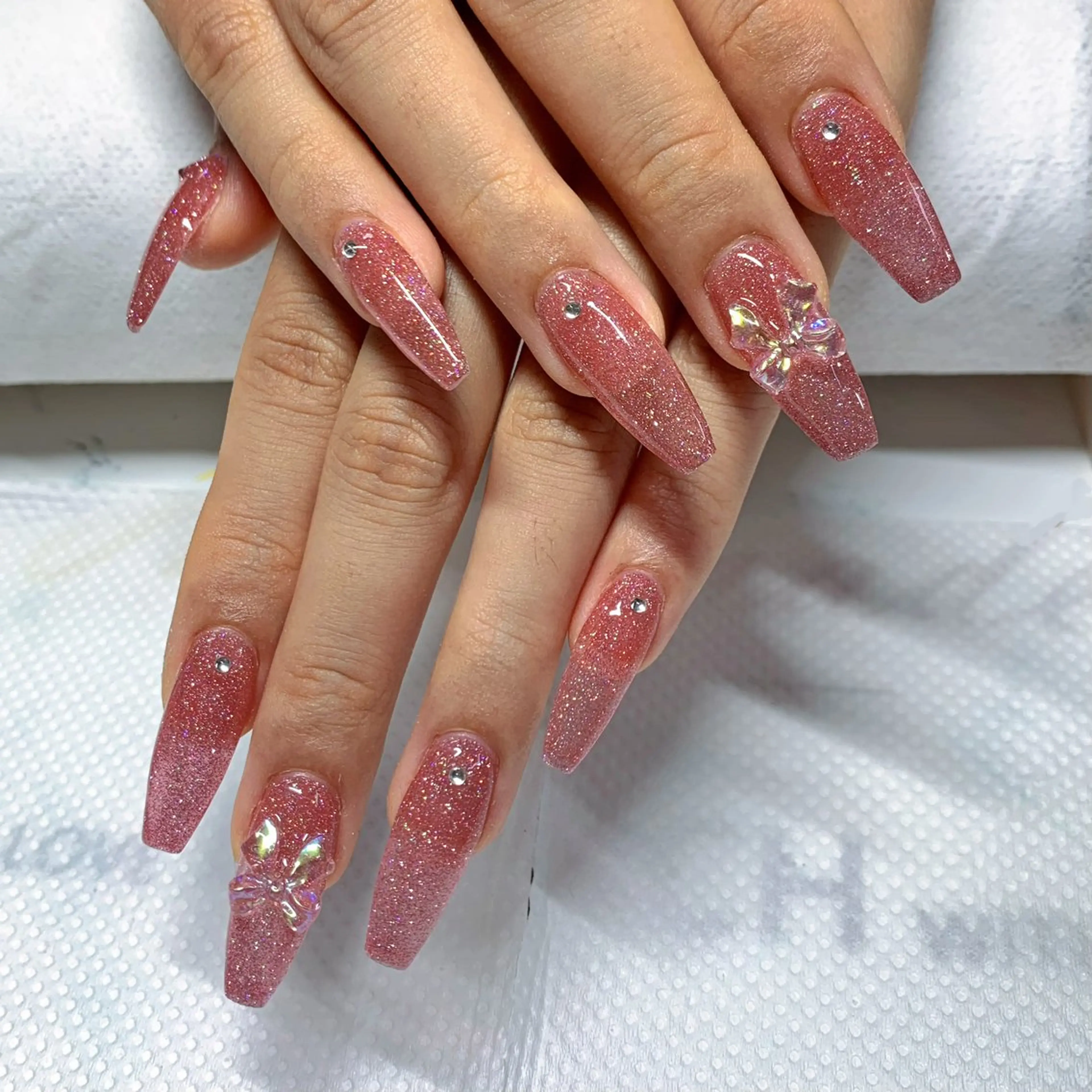 ネイル フラッシュネイル ジェルネイル ストーンネイル ハンドネイル なつみ wooのネイルデザイン