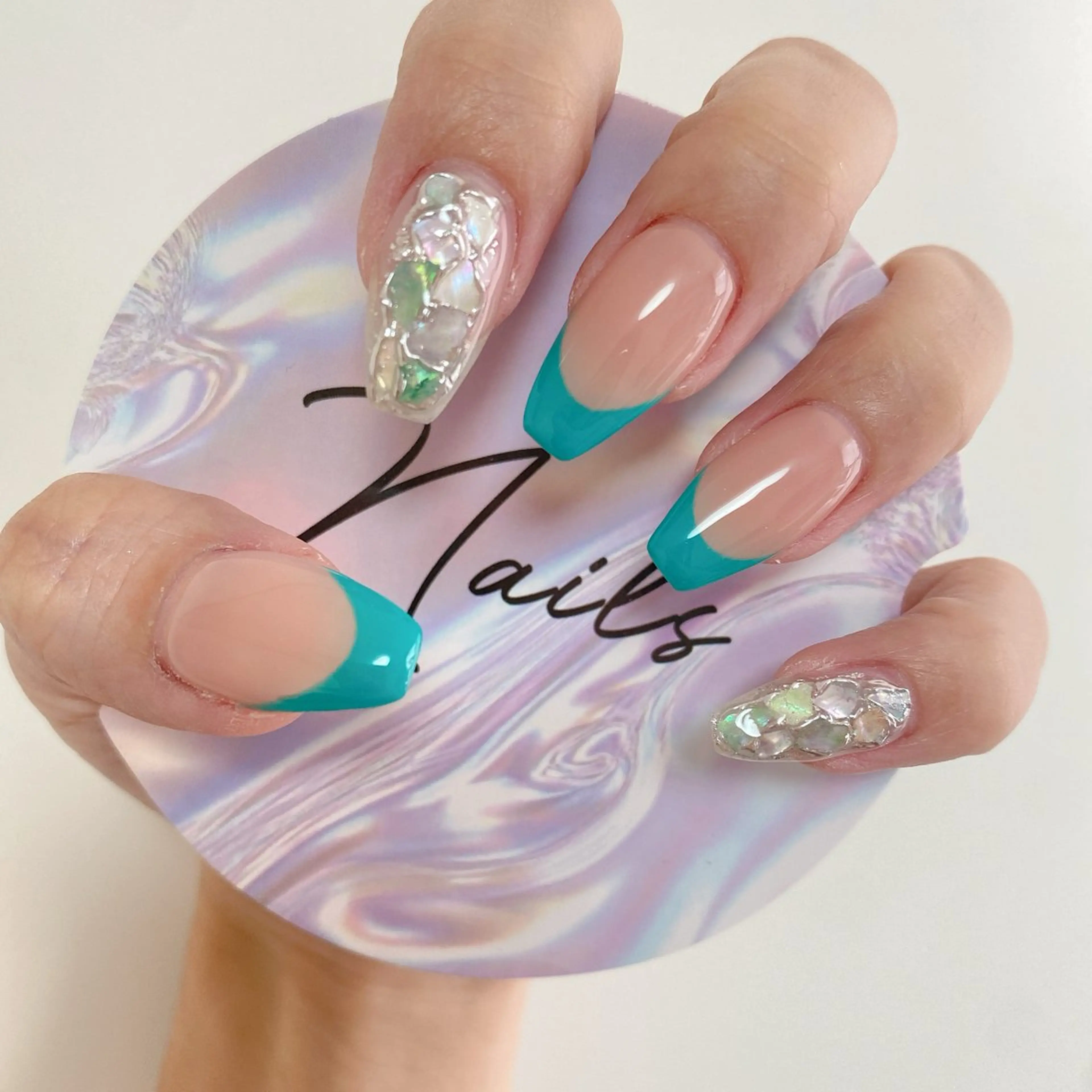 ネイル ハンドネイル B- nailのネイルデザイン