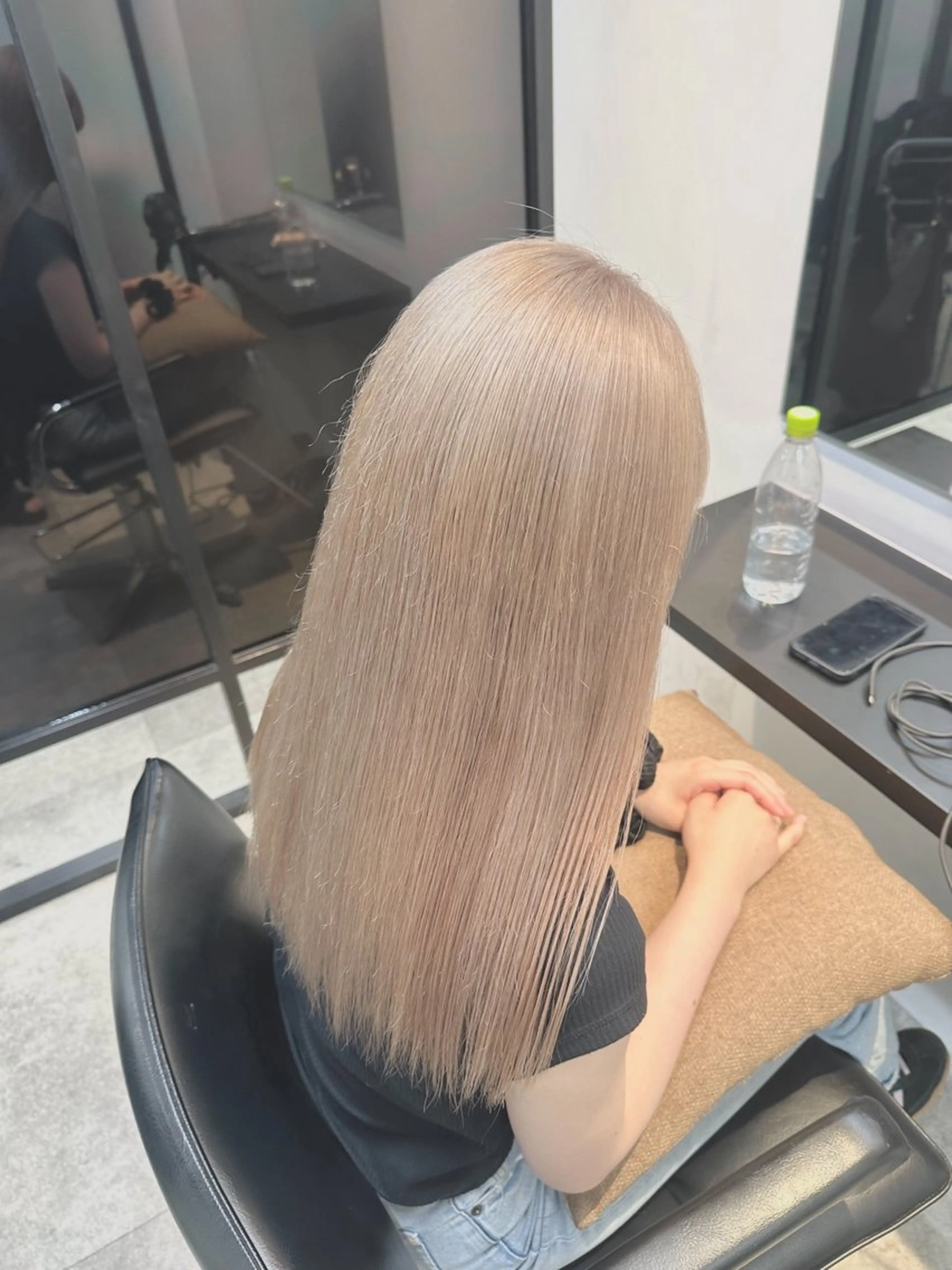 ロング カラー ヘアカラー ハイトーン･髪質改善 MIOKAのヘアスタイル