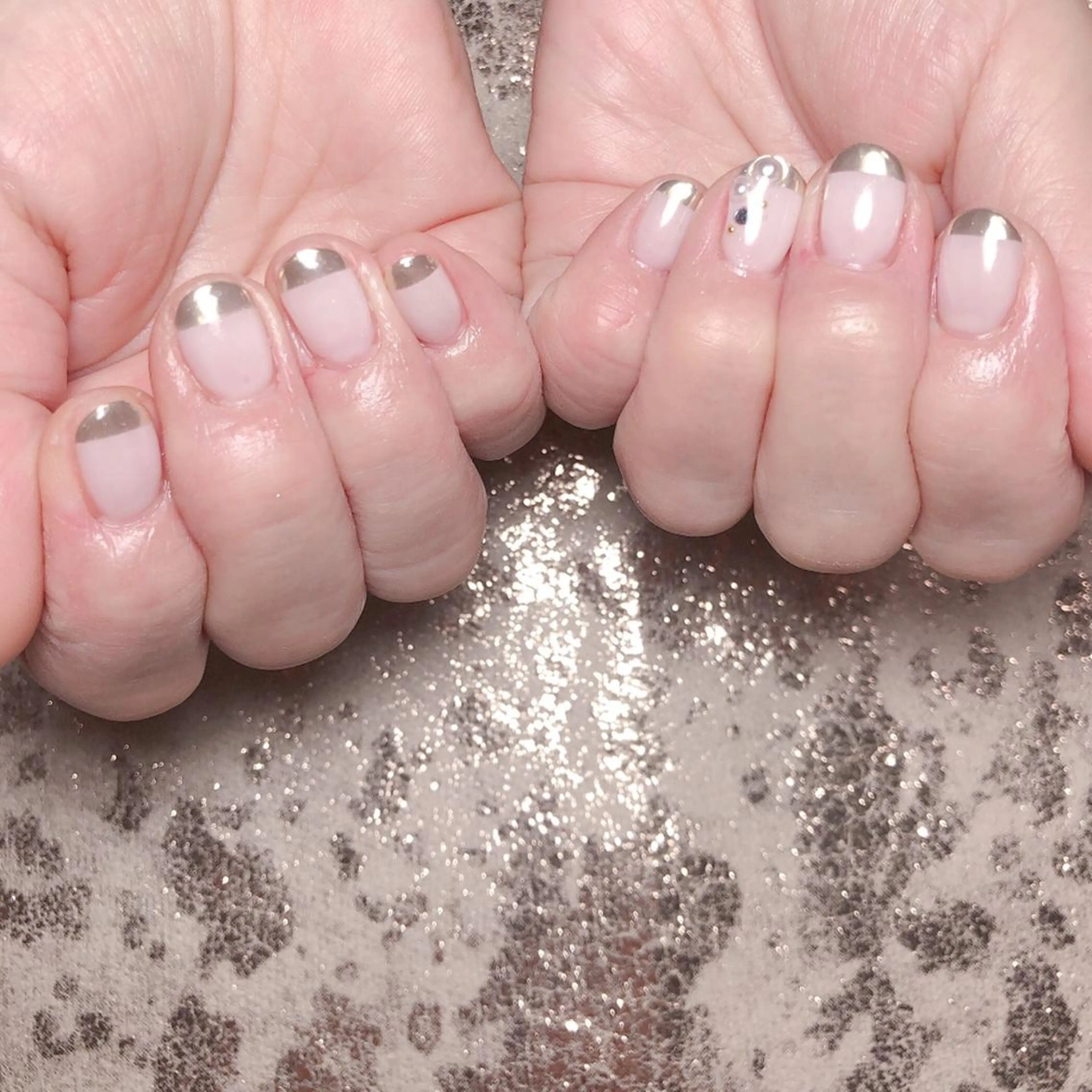 ネイル ミラーネイル 個室ネイルサロンDolly  Girl〜ドーリーガール〜所属・DollyGirl KYOKOのネイルデザイン