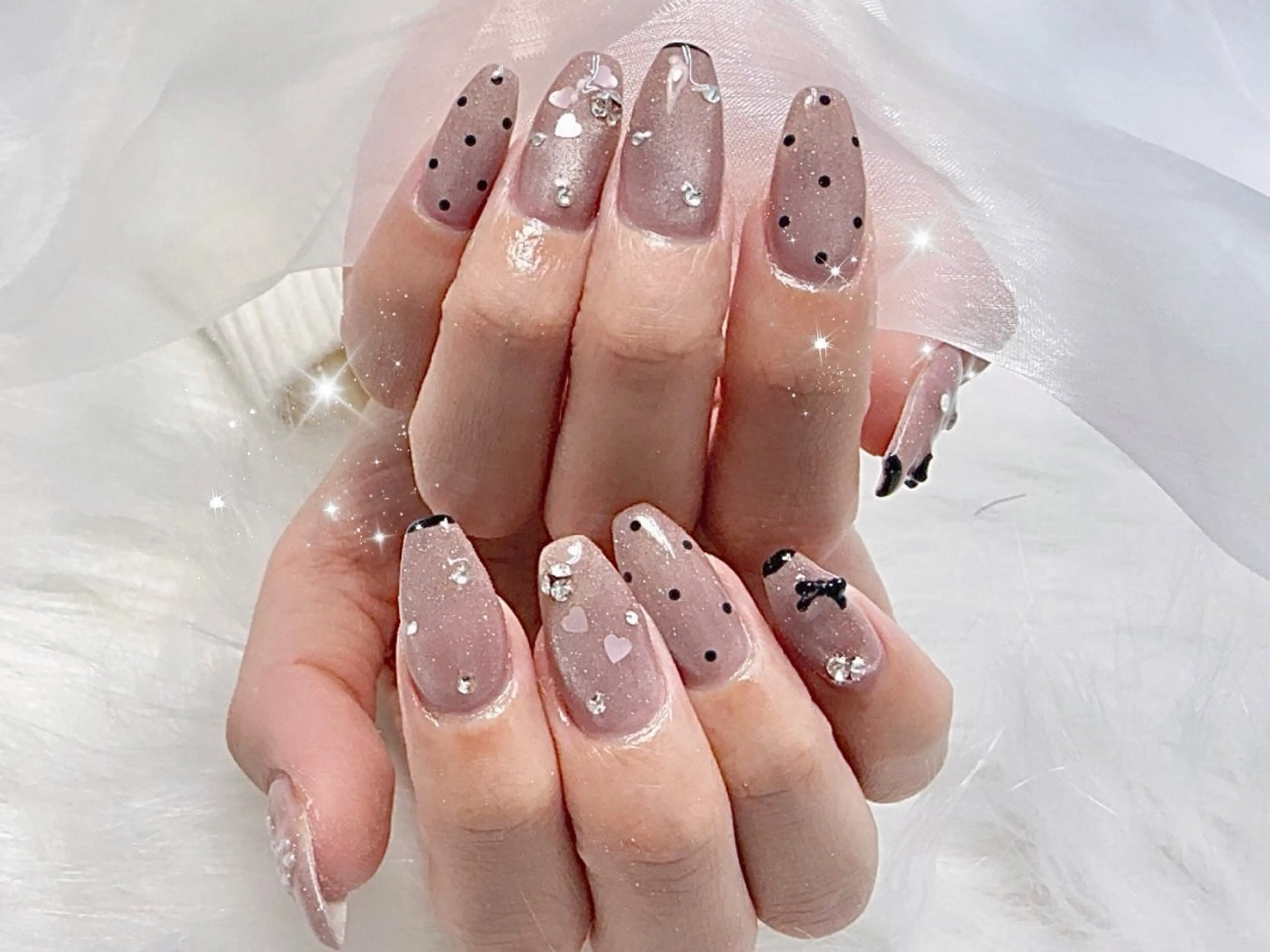 ロング ハンドネイル Lili Nail Studio西荻窪店のネイルデザイン