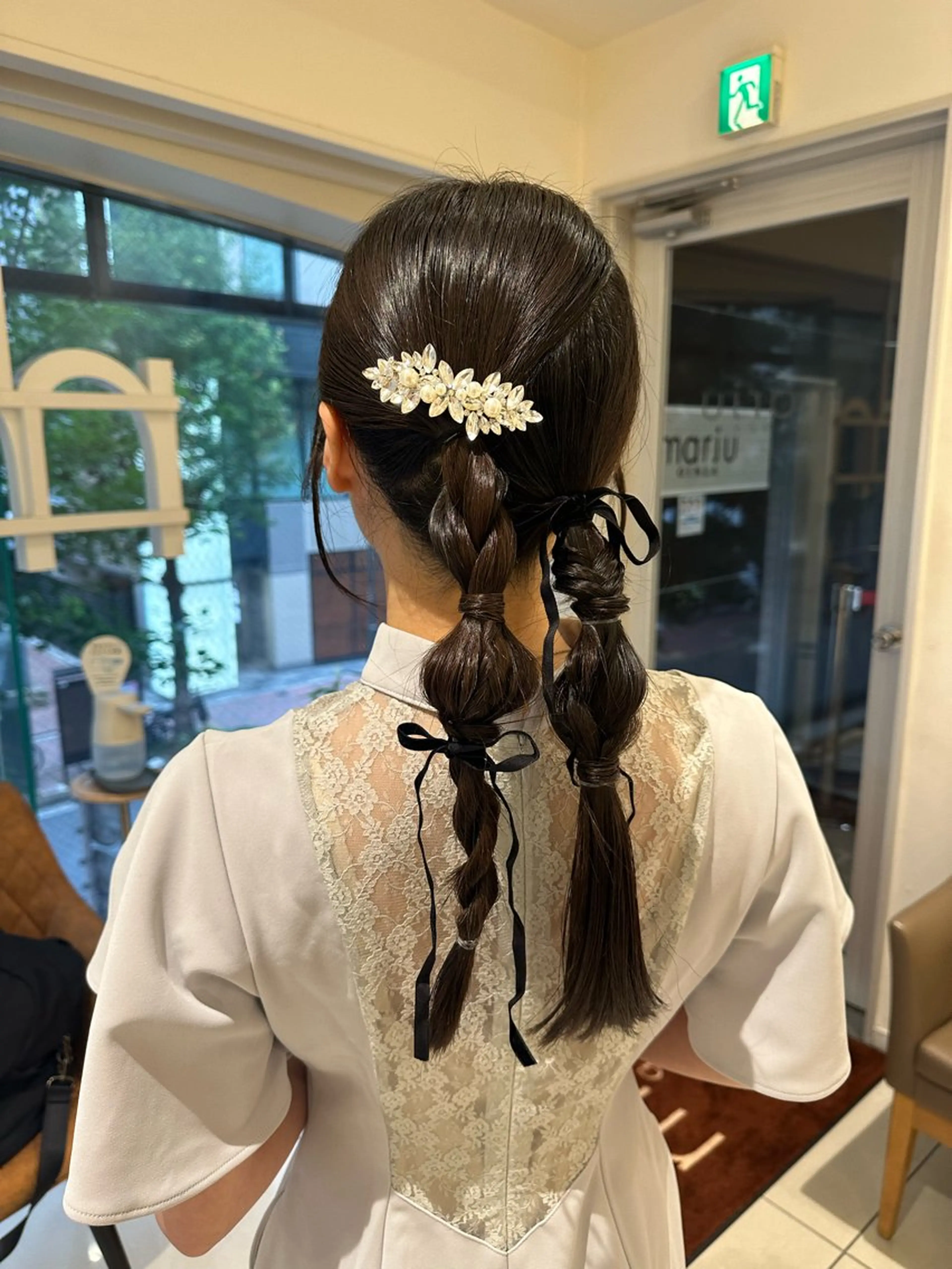 ロング カラー ヘアアレンジ タイトボブ個性派カラ ーAKANEのヘアスタイル