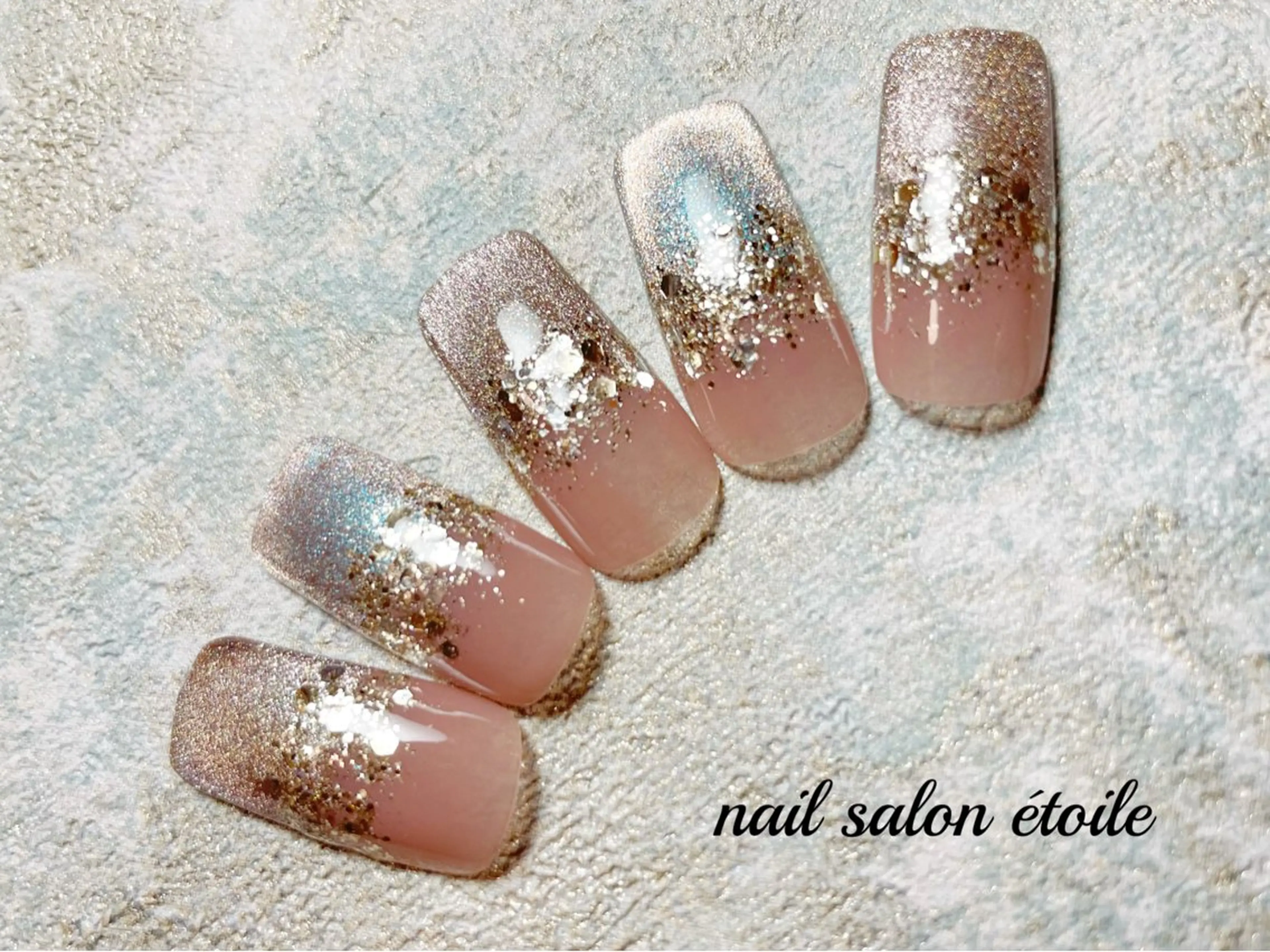 ネイル ホログラムネイル キラキラネイル ラメ(グリッター) マグネットネイル ハンドネイル nail salon étoileのネイルデザイン