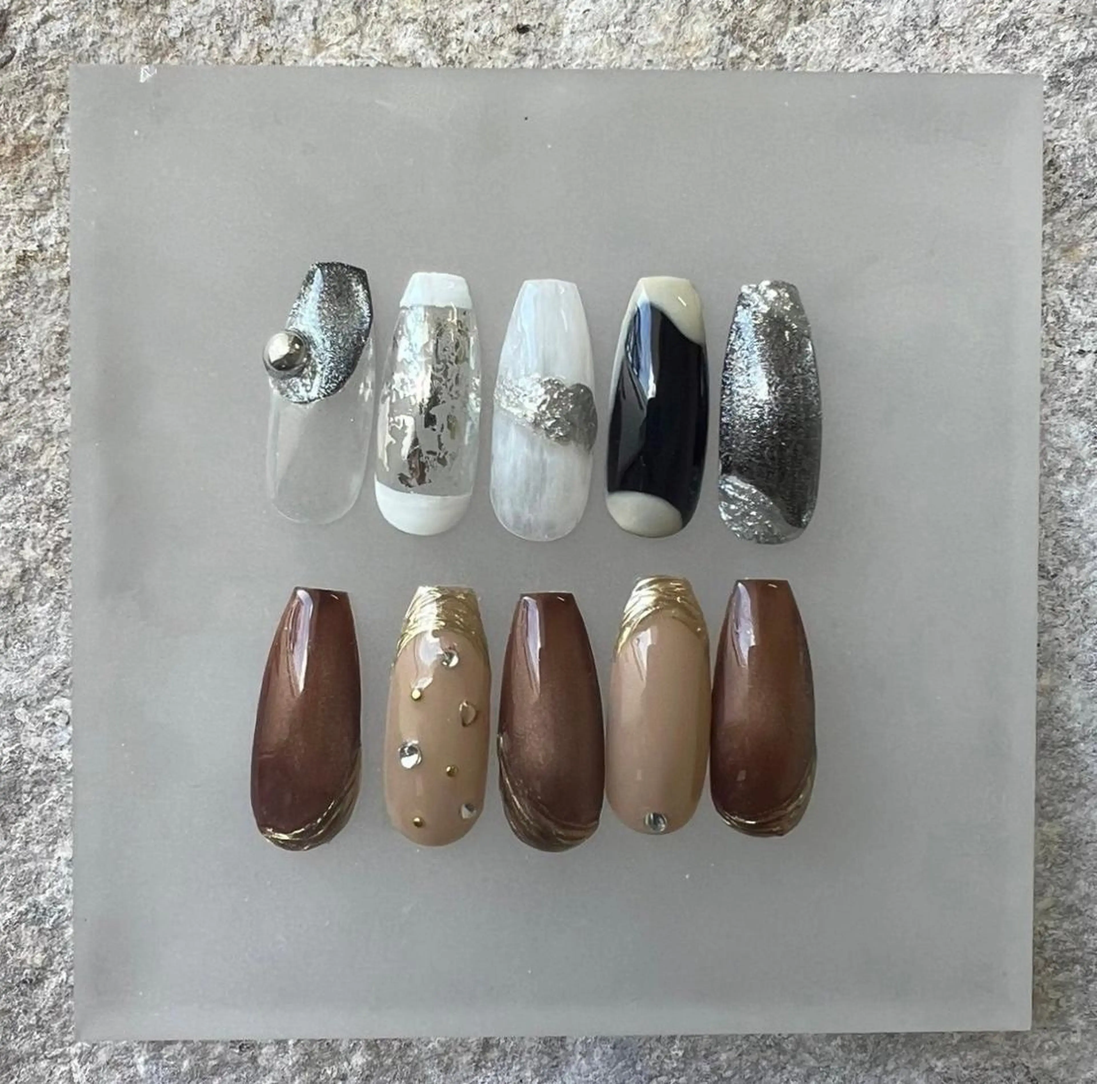 ネイル REINA W【今福鶴見店】のネイルデザイン