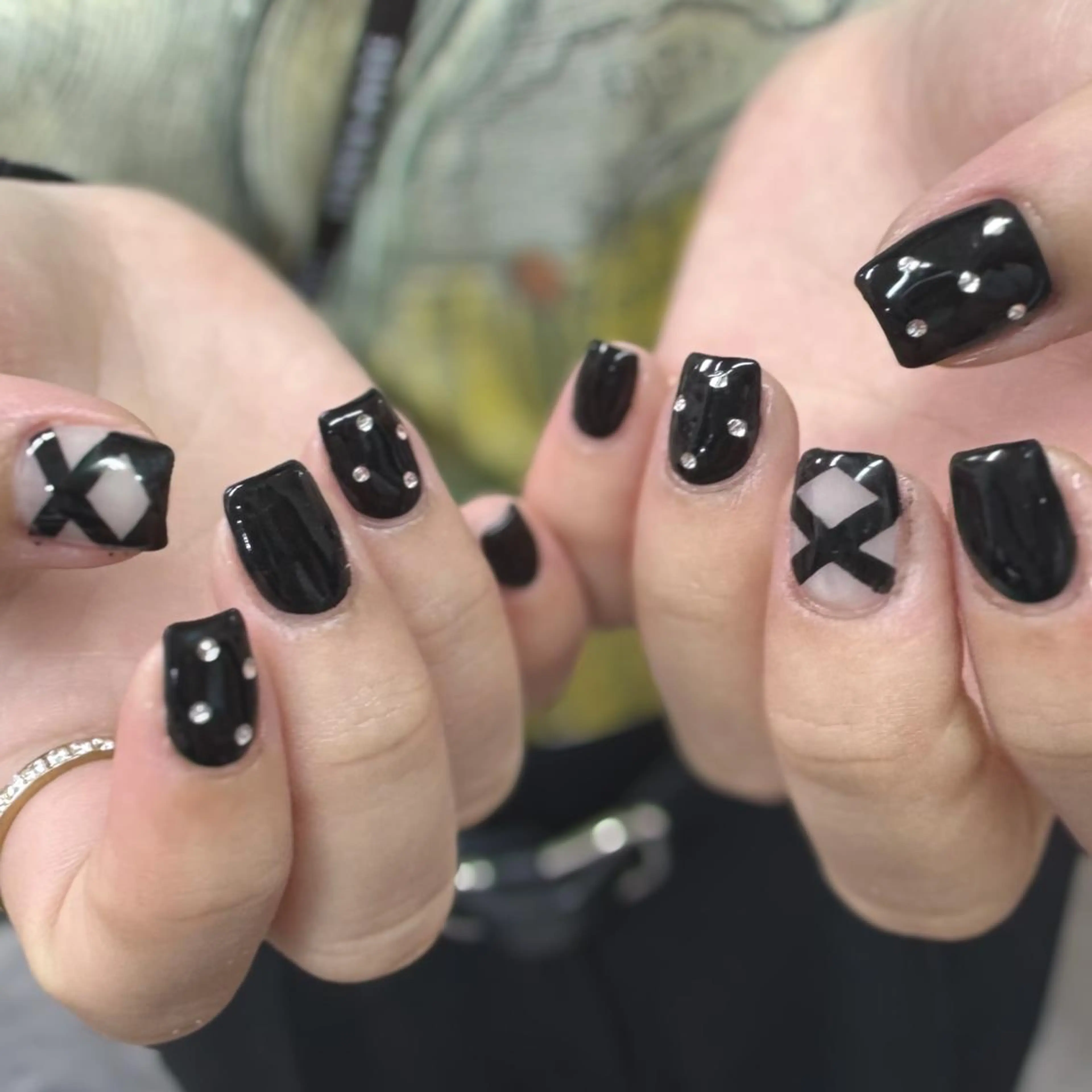 ネイル ジェルネイル 韓国ネイル ニュアンスネイル ワンホンネイル nailstudio eviz新宿店のネイルデザイン