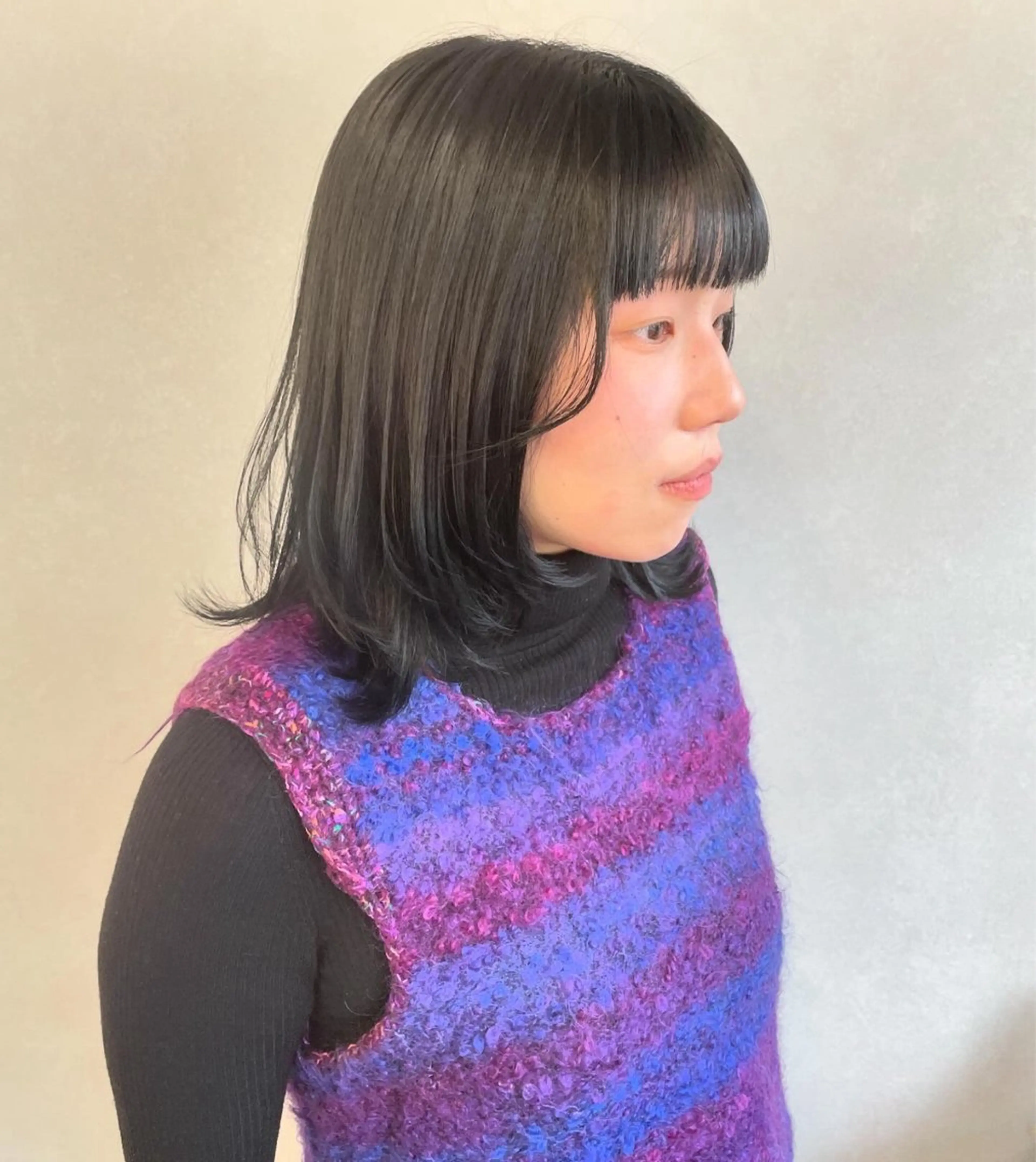 ミディアム ボブ 伸ばしかけ レイヤーカット ウルフカット カット ヘアカラー トリートメント 🫧透明感カラー/ ボブ/小笠原汐海🪽のヘアスタイル