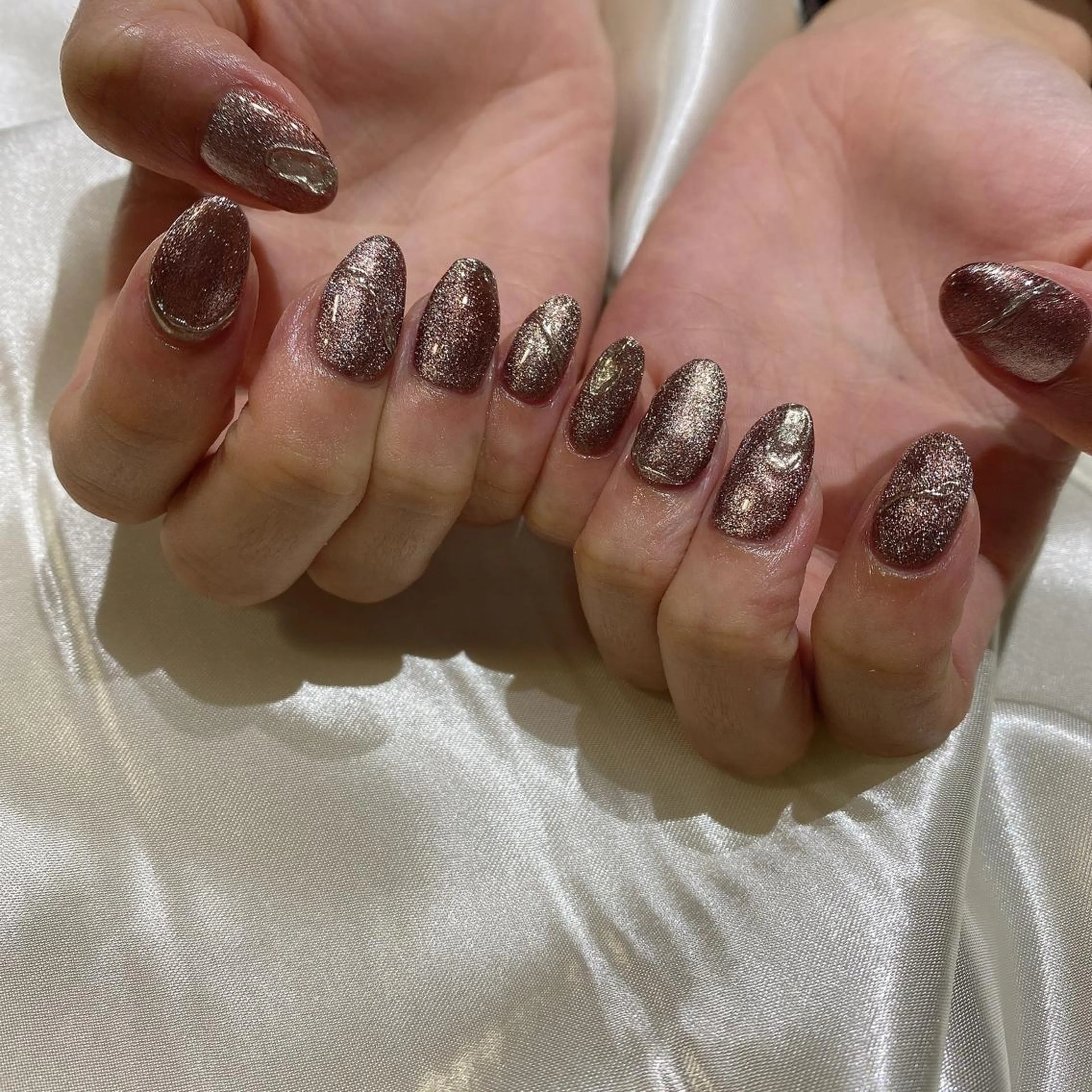 ネイル ハンドネイル 西岡 杏のネイルデザイン