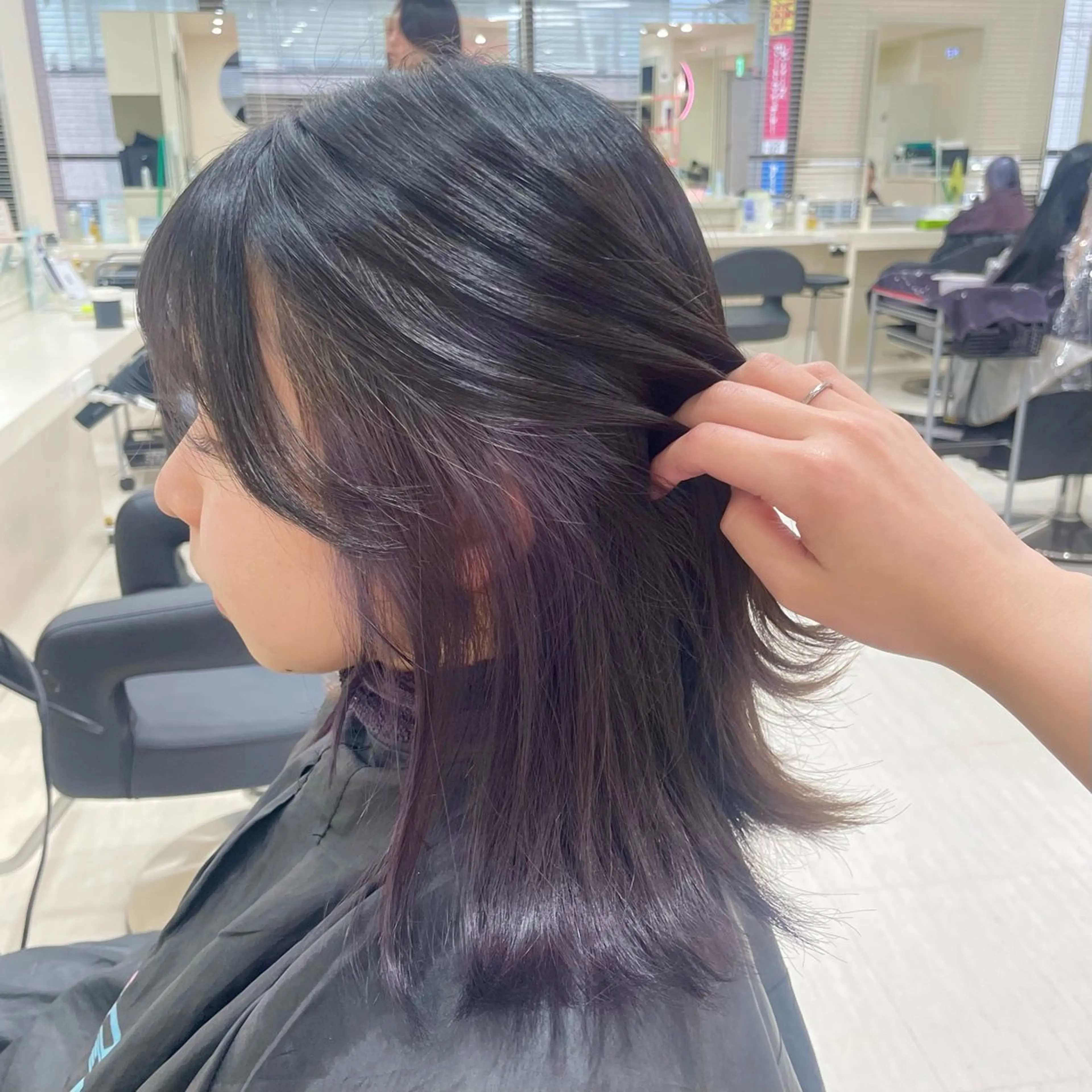 ミディアム 🎀🫧透明感 ピンクラベンダー💟のヘアスタイル