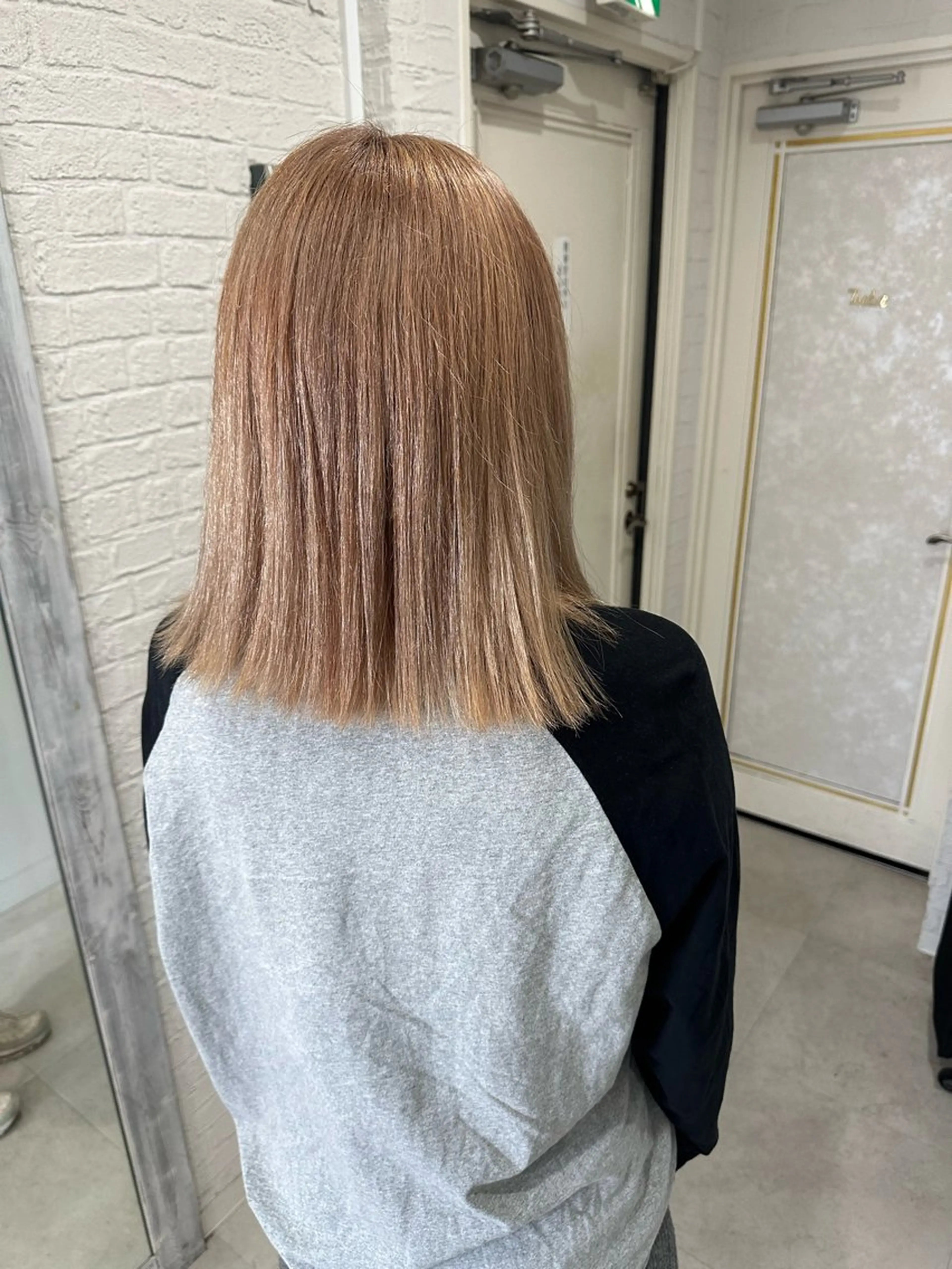 ミディアム Rubik's茶屋町 MARINのヘアスタイル