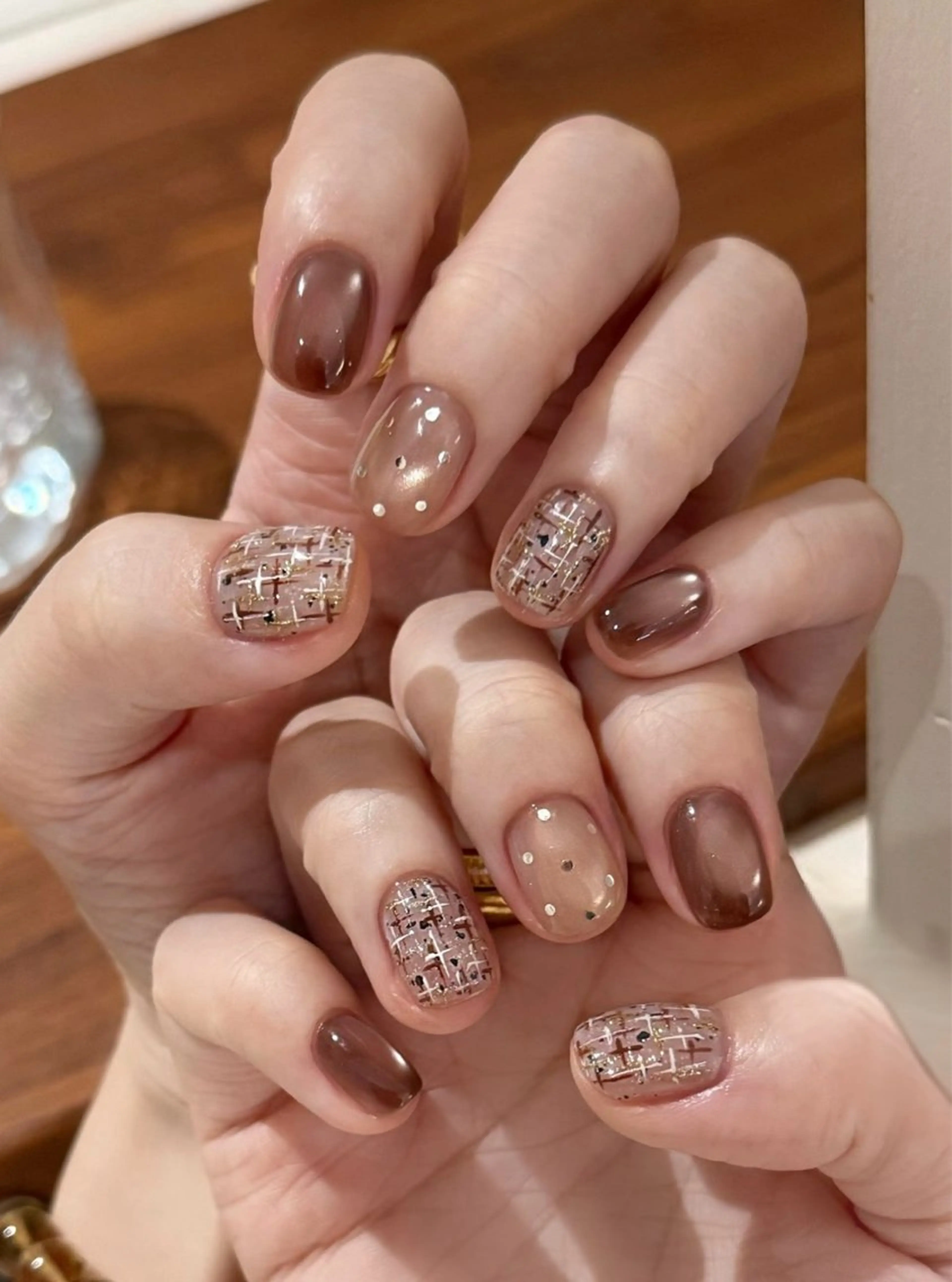 ネイル アートネイル チークネイル 長さ出し フラッシュネイル キラキラネイル ハンドネイル ハンドケア For you. Nail Salonのネイルデザイン