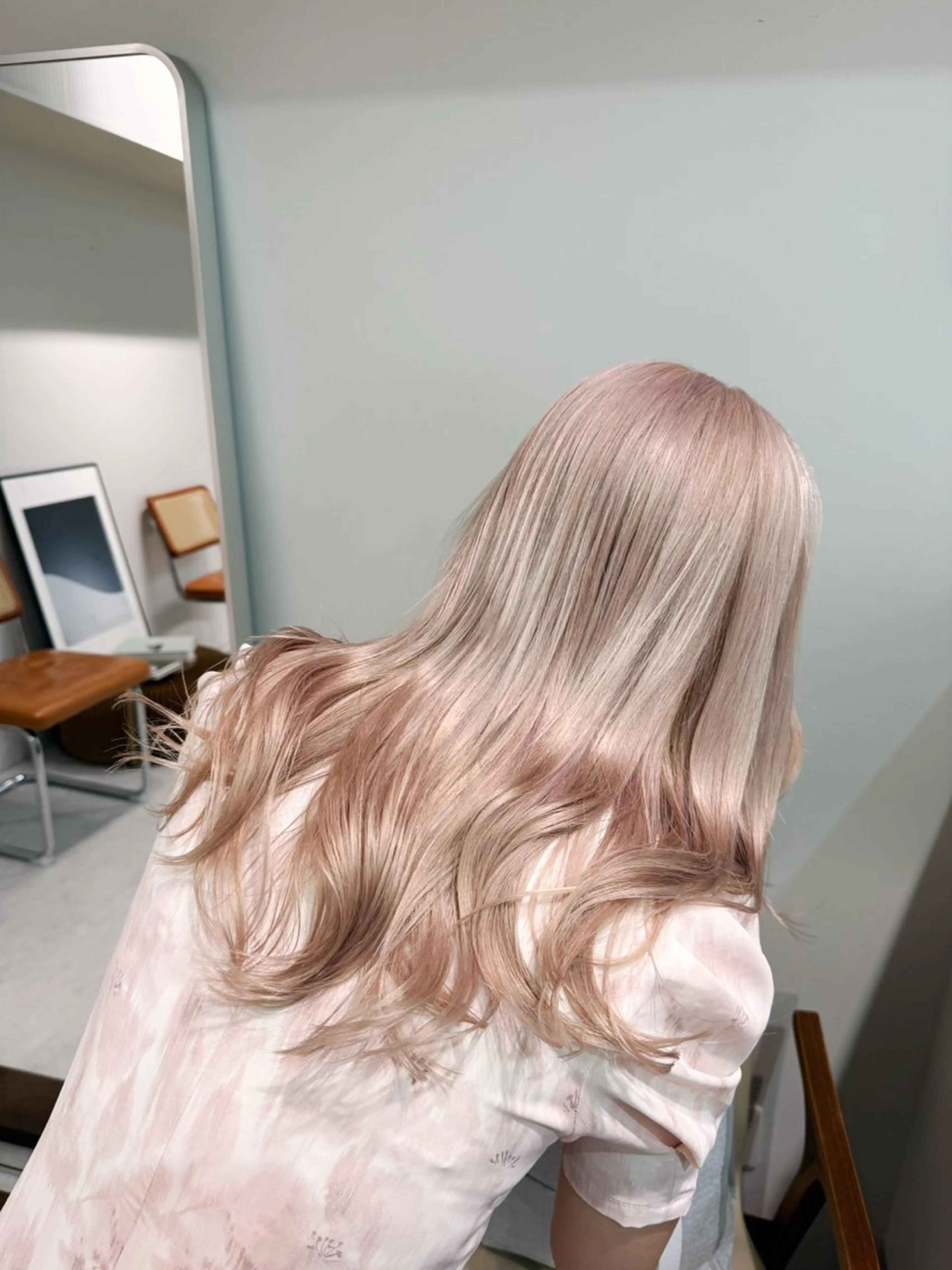 セミロング カラー ヘアアレンジ 🦠デザインカラー/ 魚瀬あおい🦠のヘアスタイル