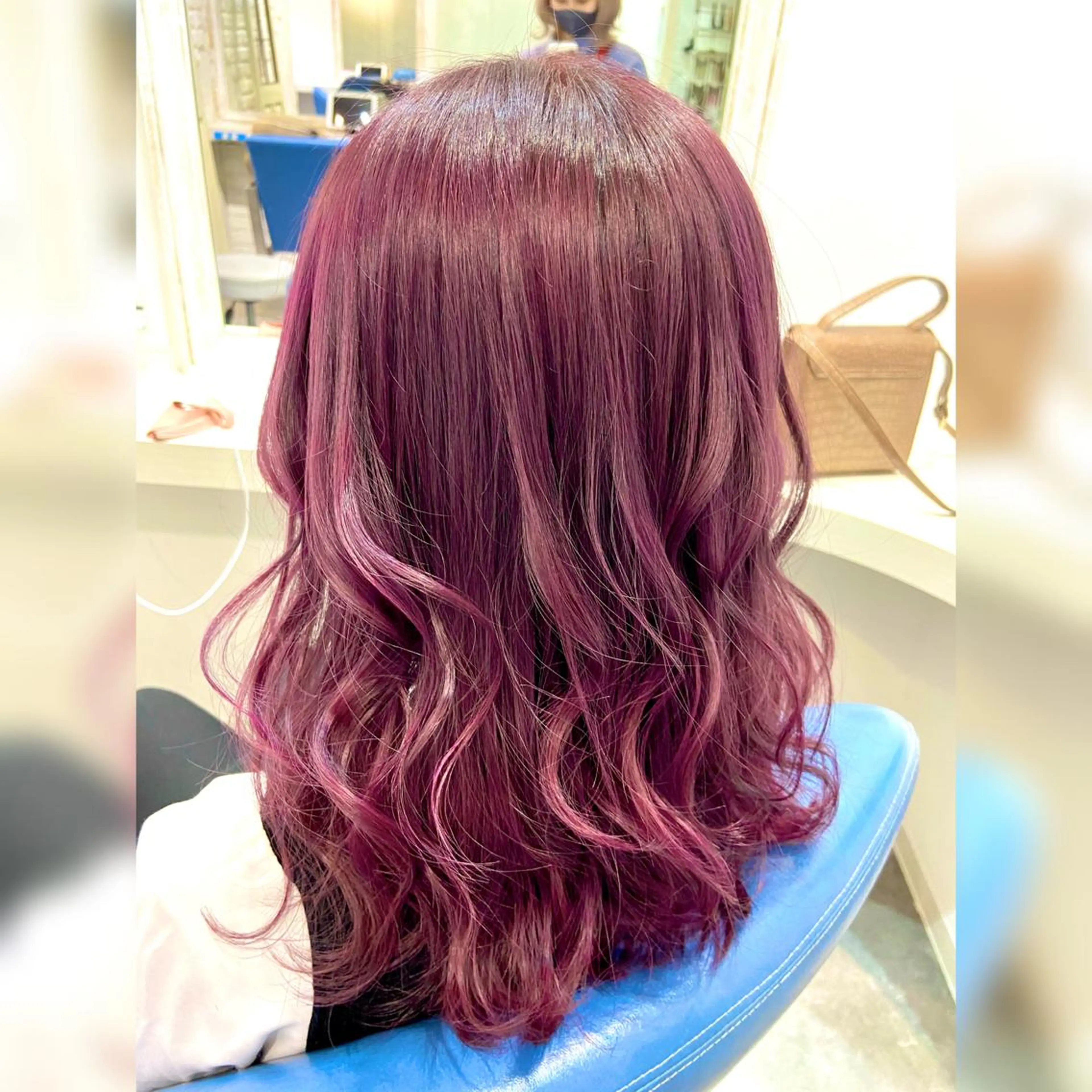 セミロング カラー ピンクカラー ♥️ルフ🐒 ミレイ♥️のヘアスタイル