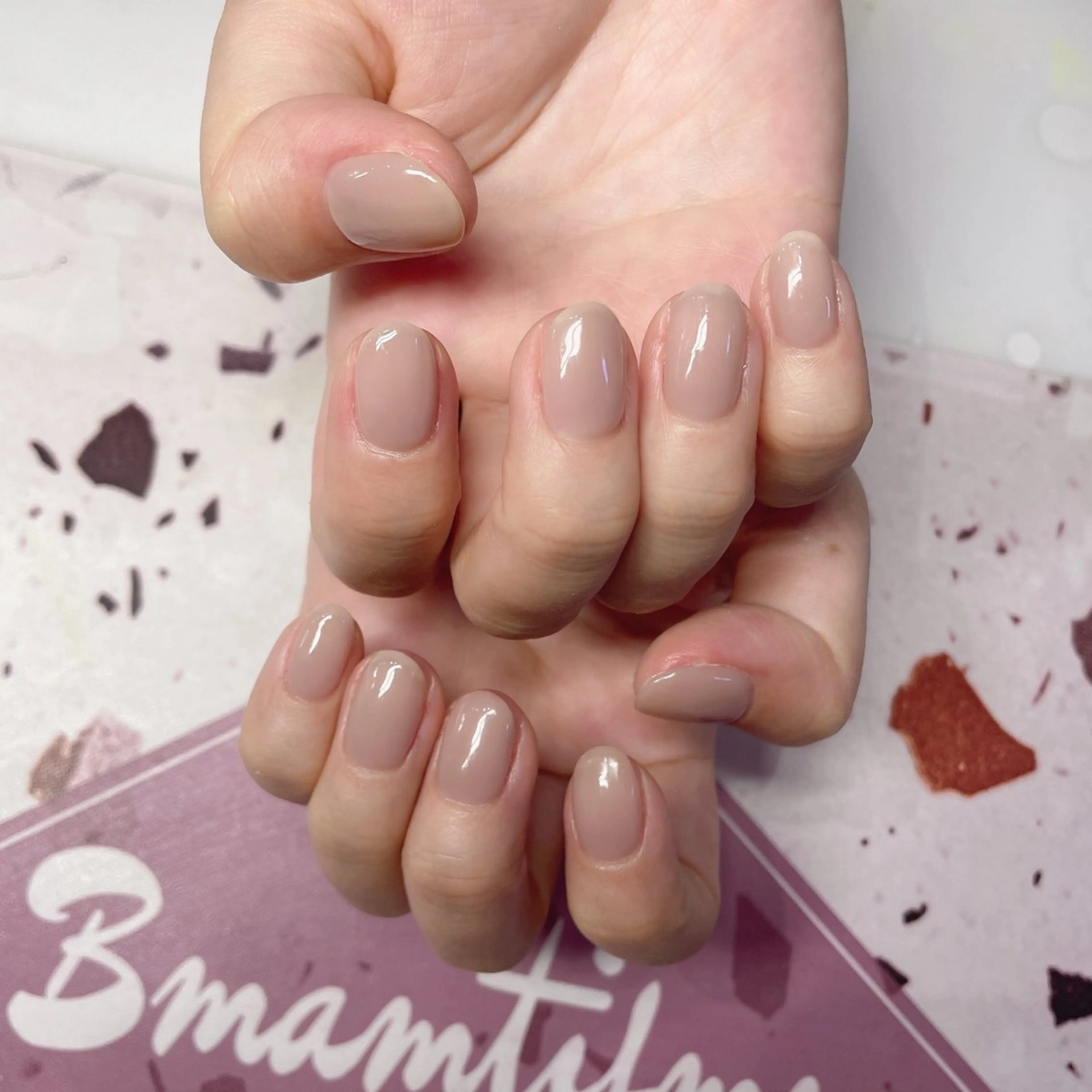 ネイル ハンドネイル H3 NAIL エミのネイルデザイン