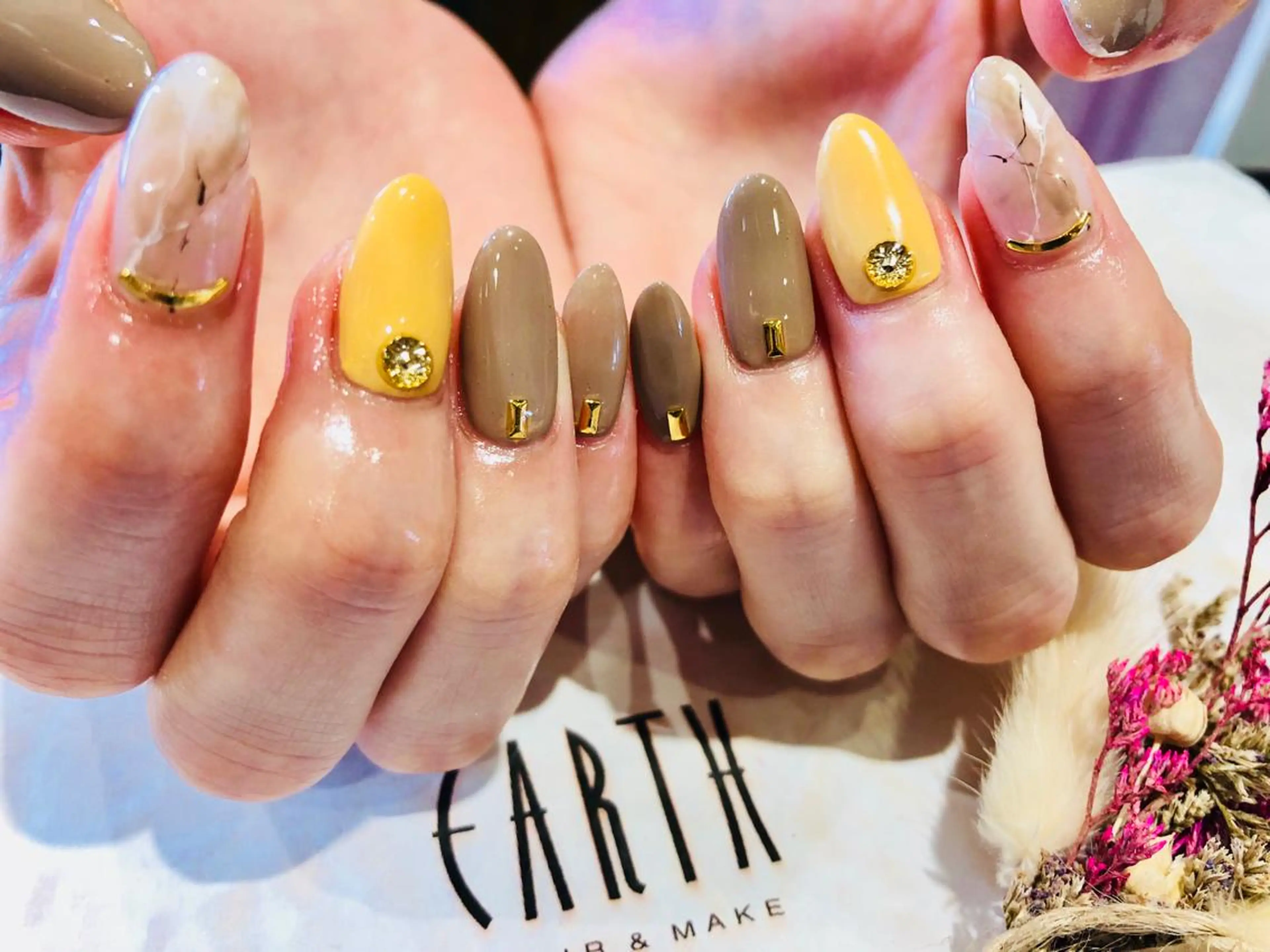 ネイル EARTH nanaのネイルデザイン