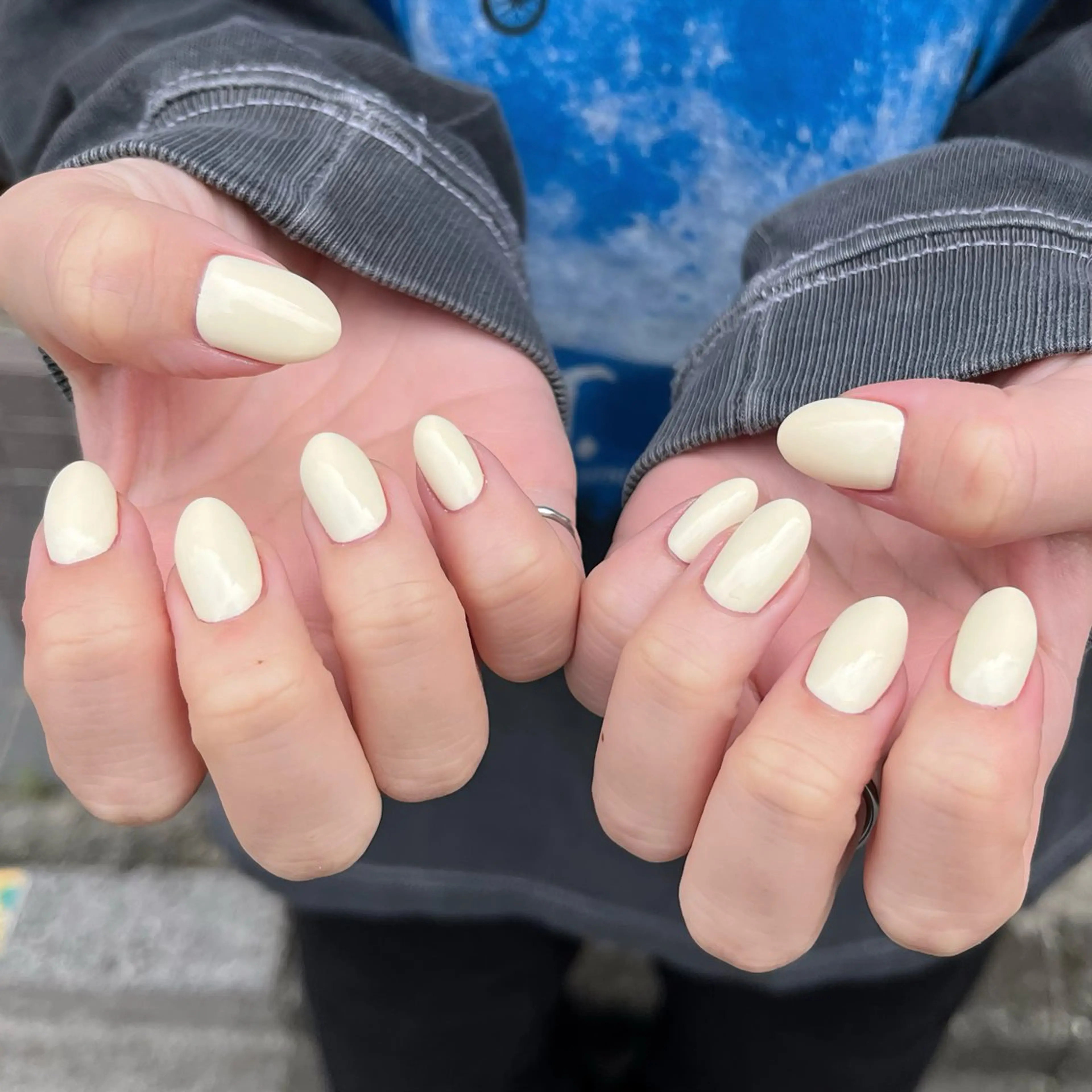 ネイル チークネイル 成人式 ワンカラーネイル 夏ネイル ワンホンネイル ハンドネイル ハンドケア 🫧OPELIA NAIL渋谷🫧のネイルデザイン