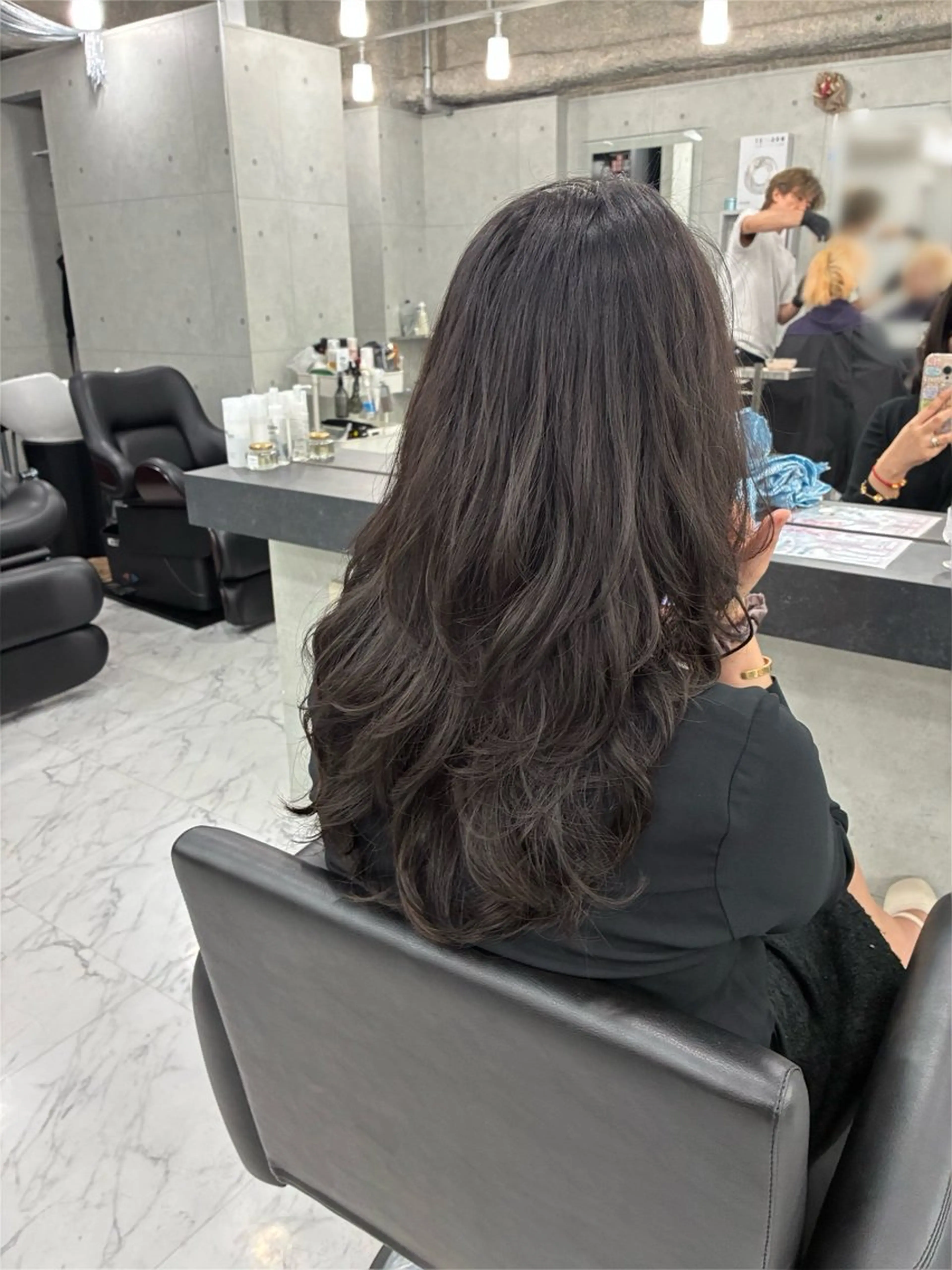 ロング カラー パーマ カット ヘアカラー Endearing所属・Endearing 北澤那未🌟銀座のヘアスタイル