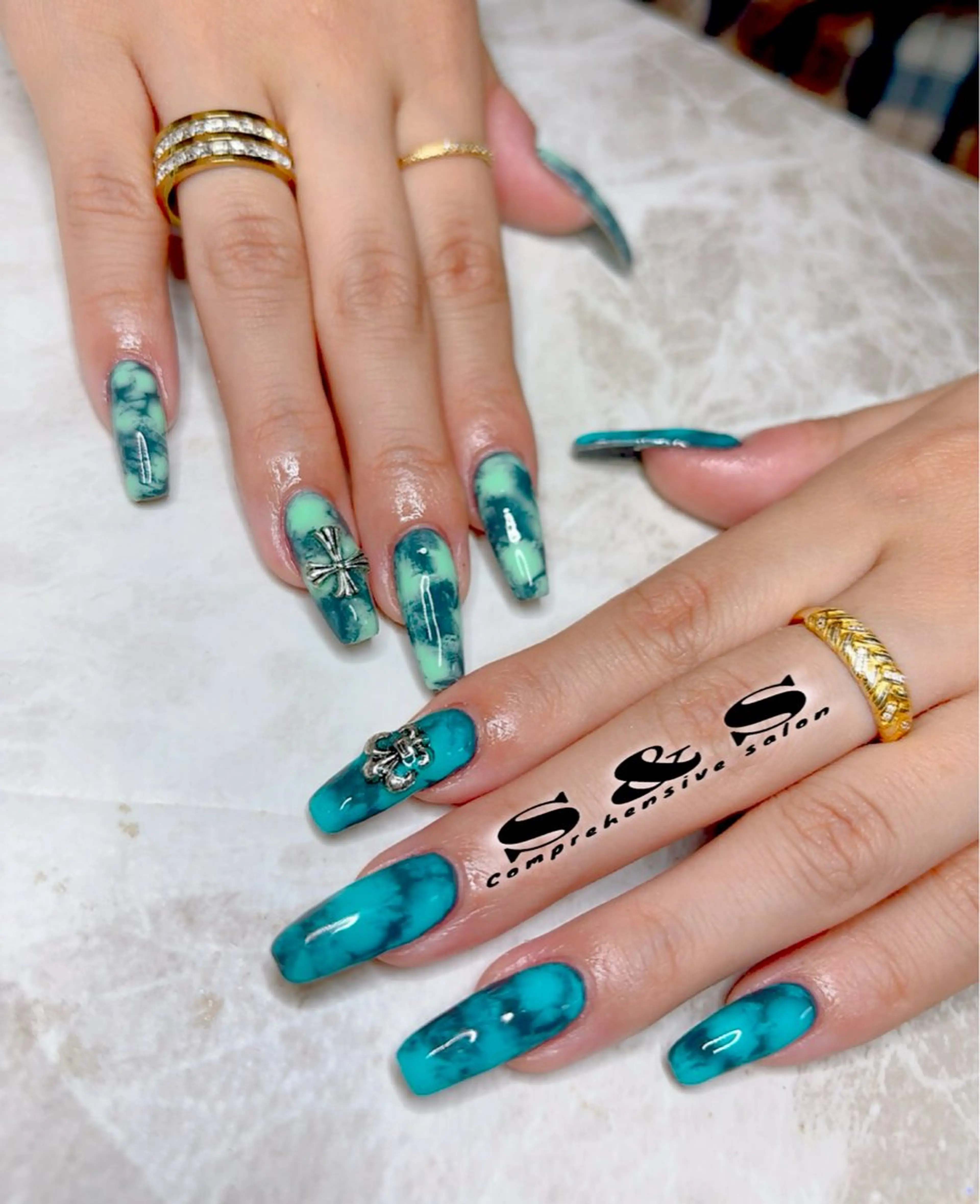 ネイル 長さ出し 大理石ネイル(マーブル) メンズネイル 持ち込み S&S 村田小百合のネイルデザイン