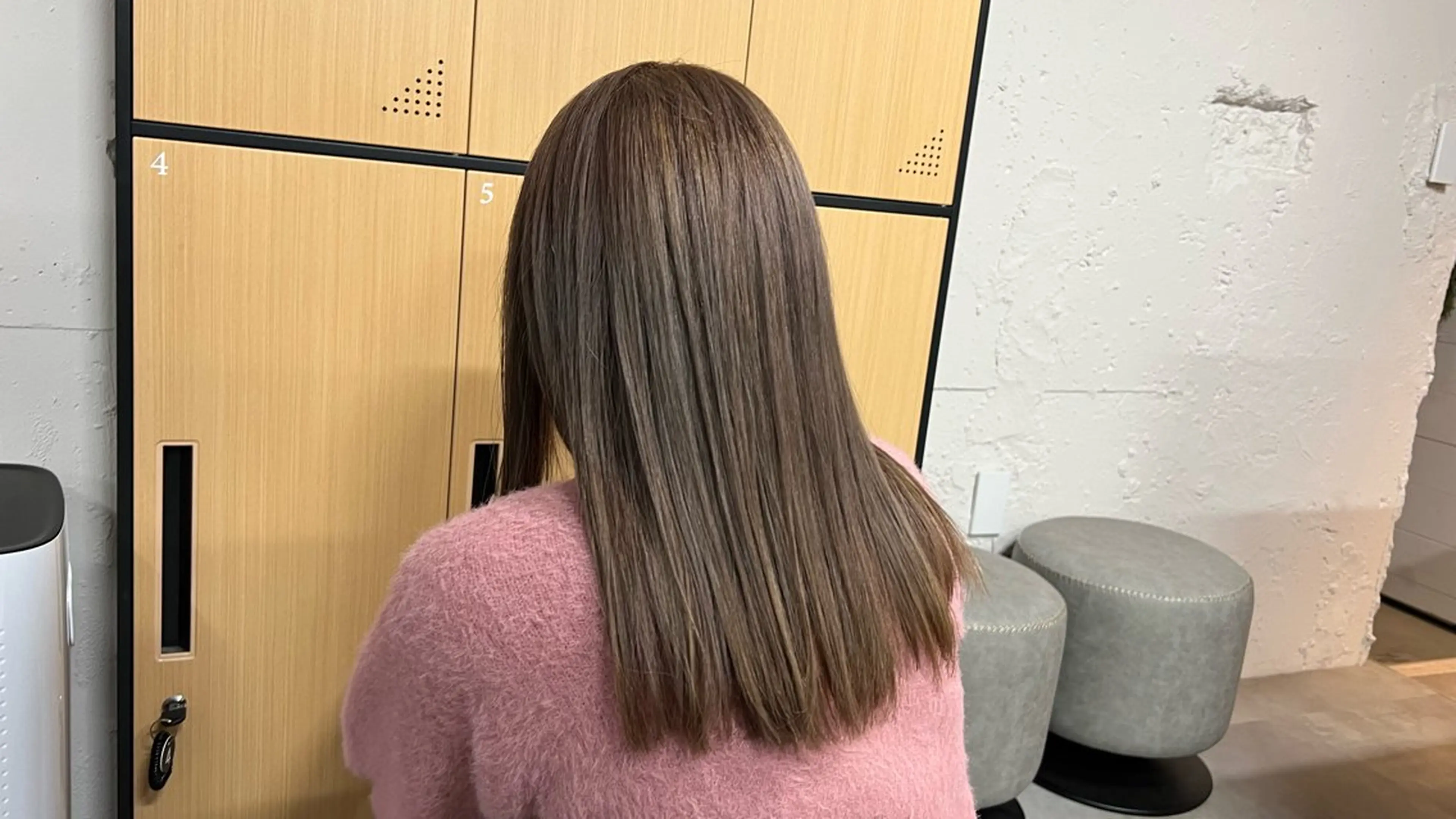 ロング カラー ベージュカラー ブリーチ ダブルカラー ヘアカラー 🎀tokute ナオ🧸のヘアスタイル