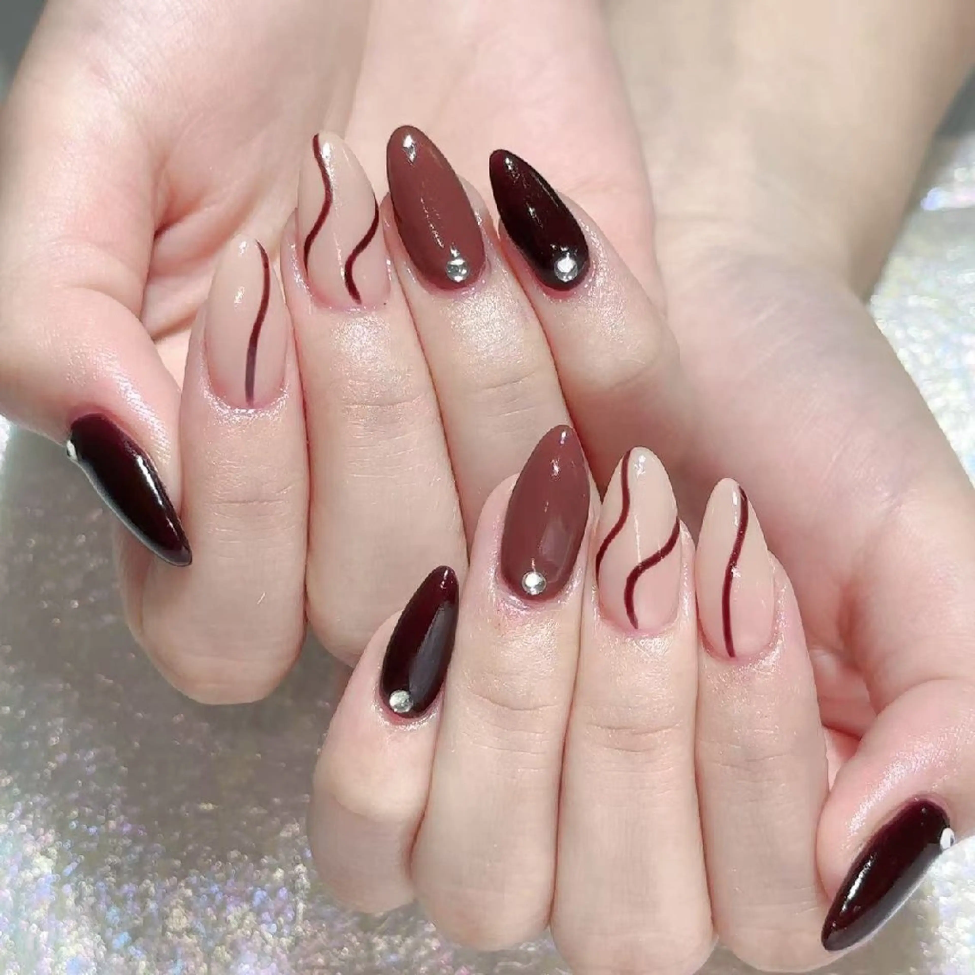 ネイル Queens みなみのネイルデザイン