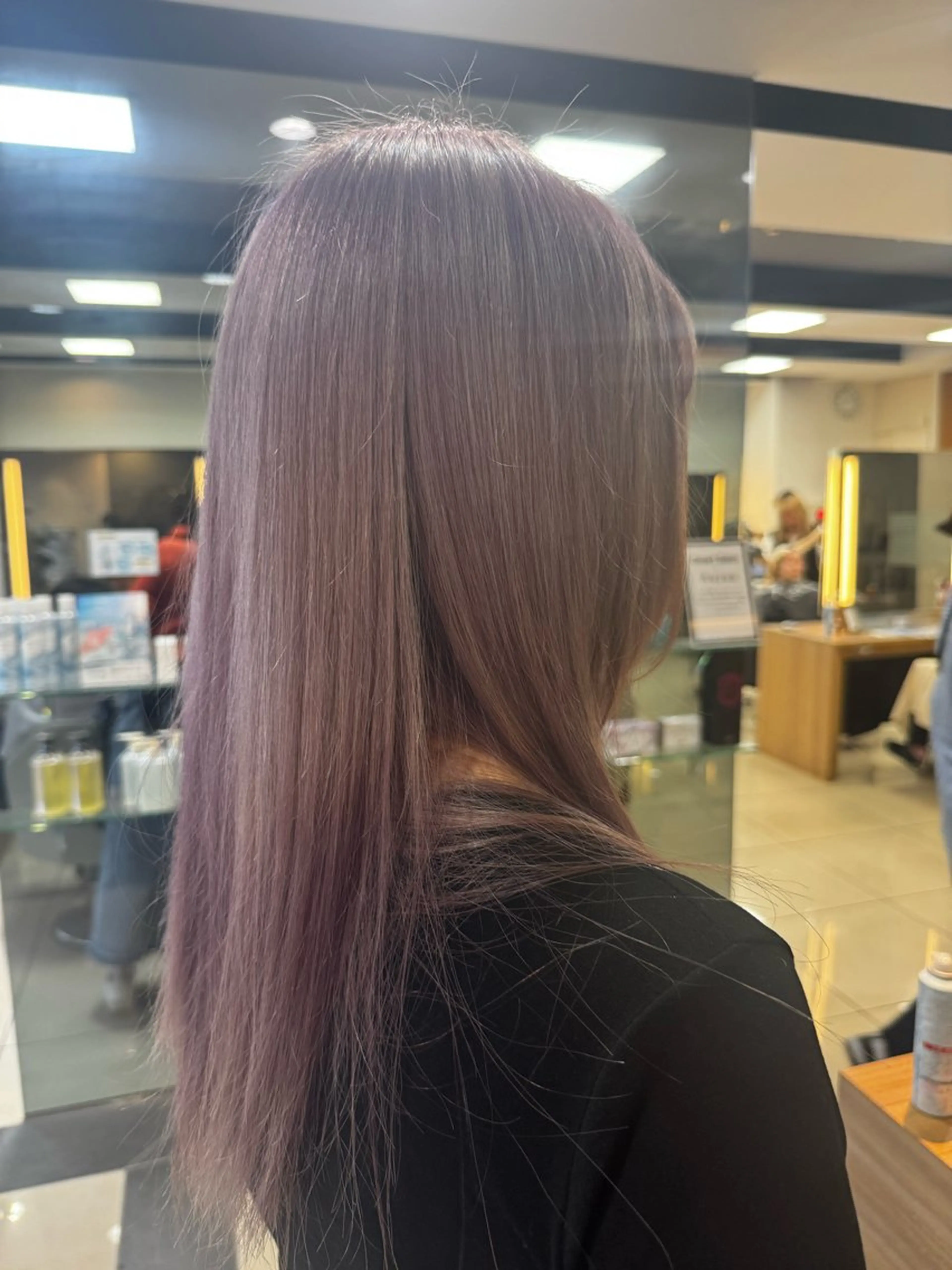 ロング ダブルカラーベージュ カラー/tuburaのヘアスタイル