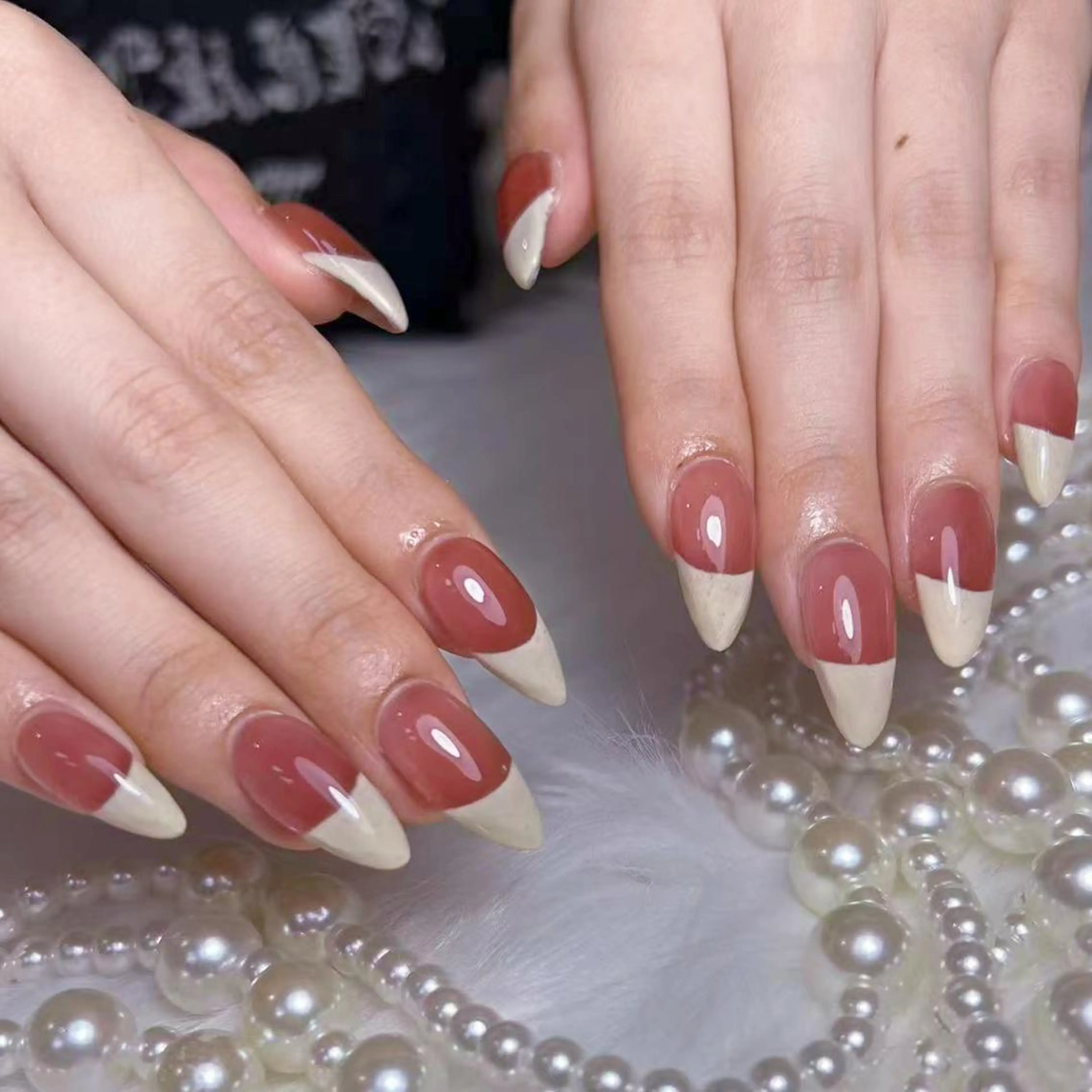 ネイル アートネイル オーロラネイル ガーリー キラキラネイル 韓国ネイル ハンドネイル DIANMOND NAIL🌸のネイルデザイン