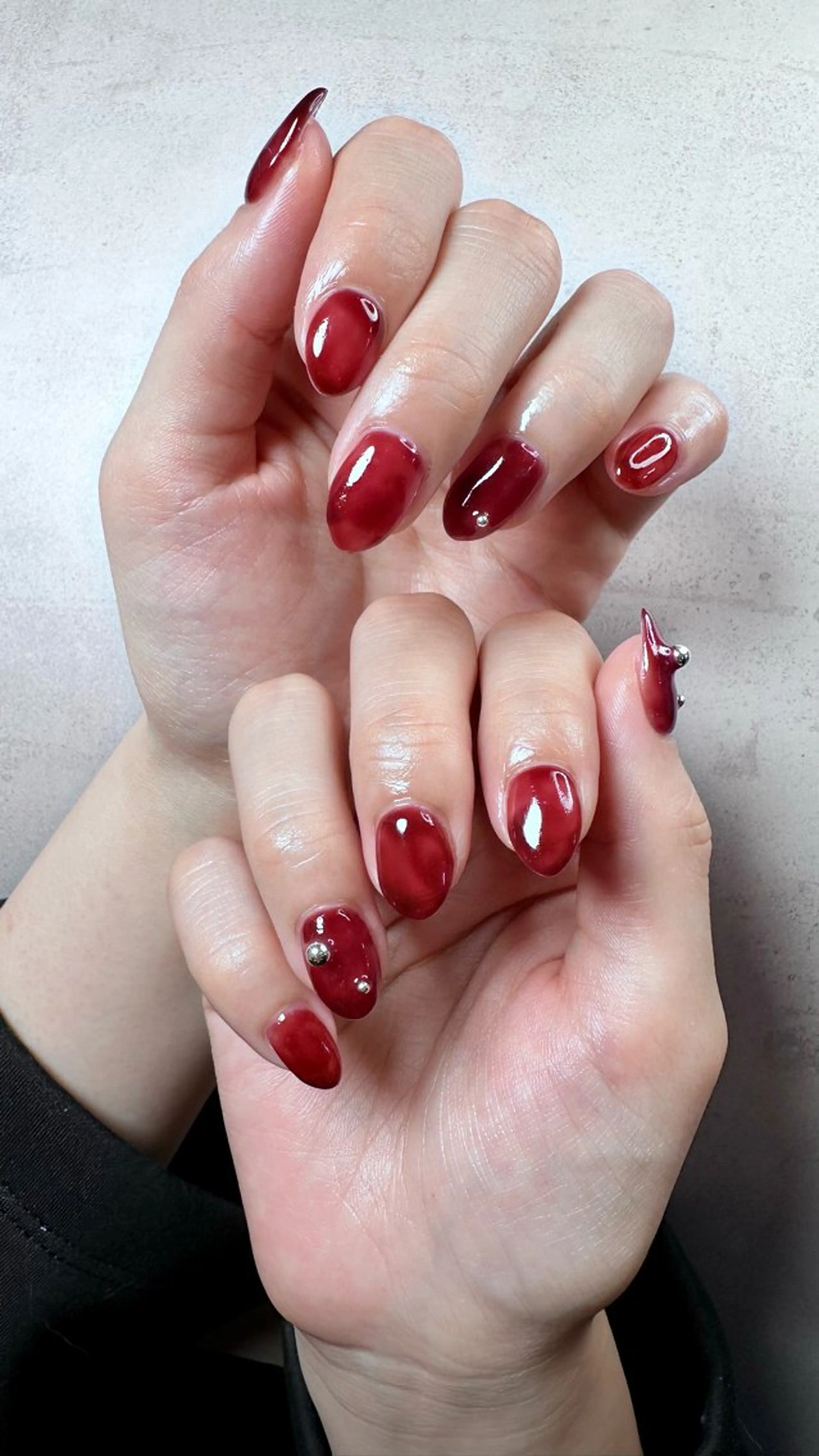 ネイル ニュアンスネイル ハンドネイル ハンドケア Atelier Ariのネイルデザイン