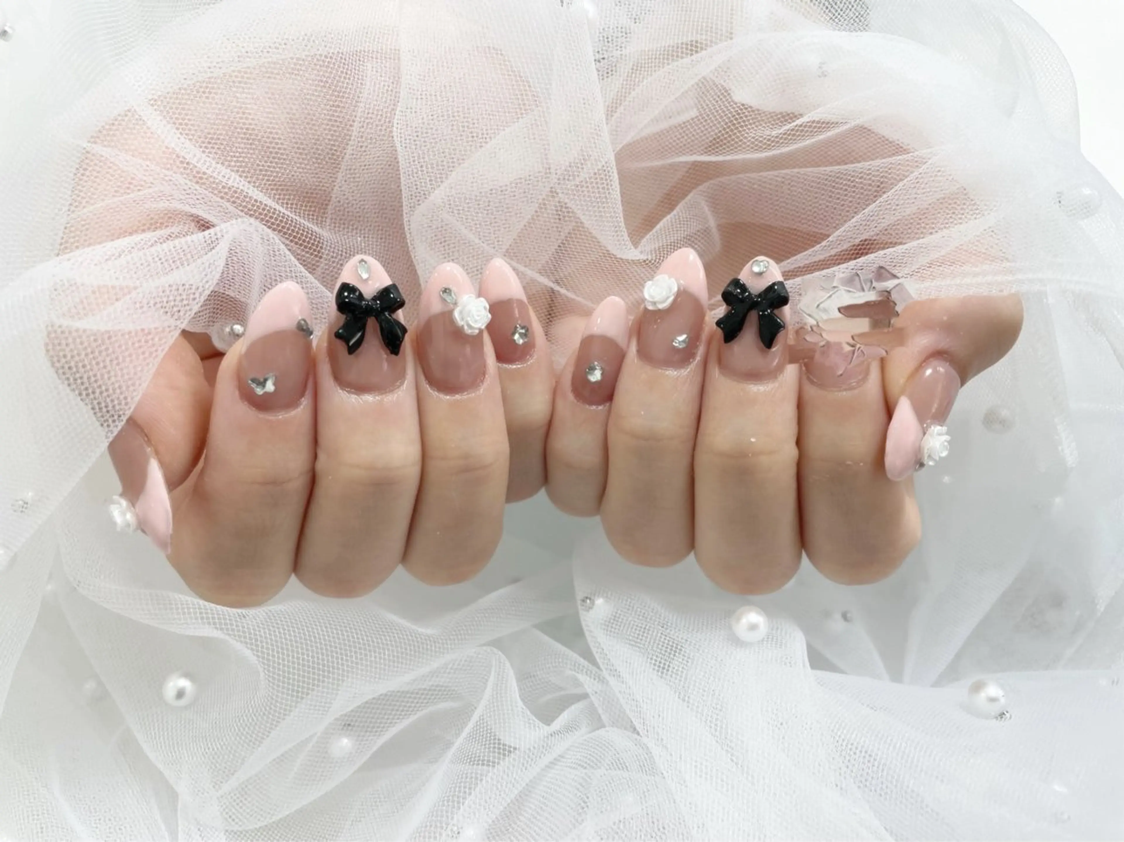 ネイル まつ毛エクステ・まつげパーマ・パリジェンヌ専門店 miel Beauty 【ミエル】所属・。 minamiのネイルデザイン