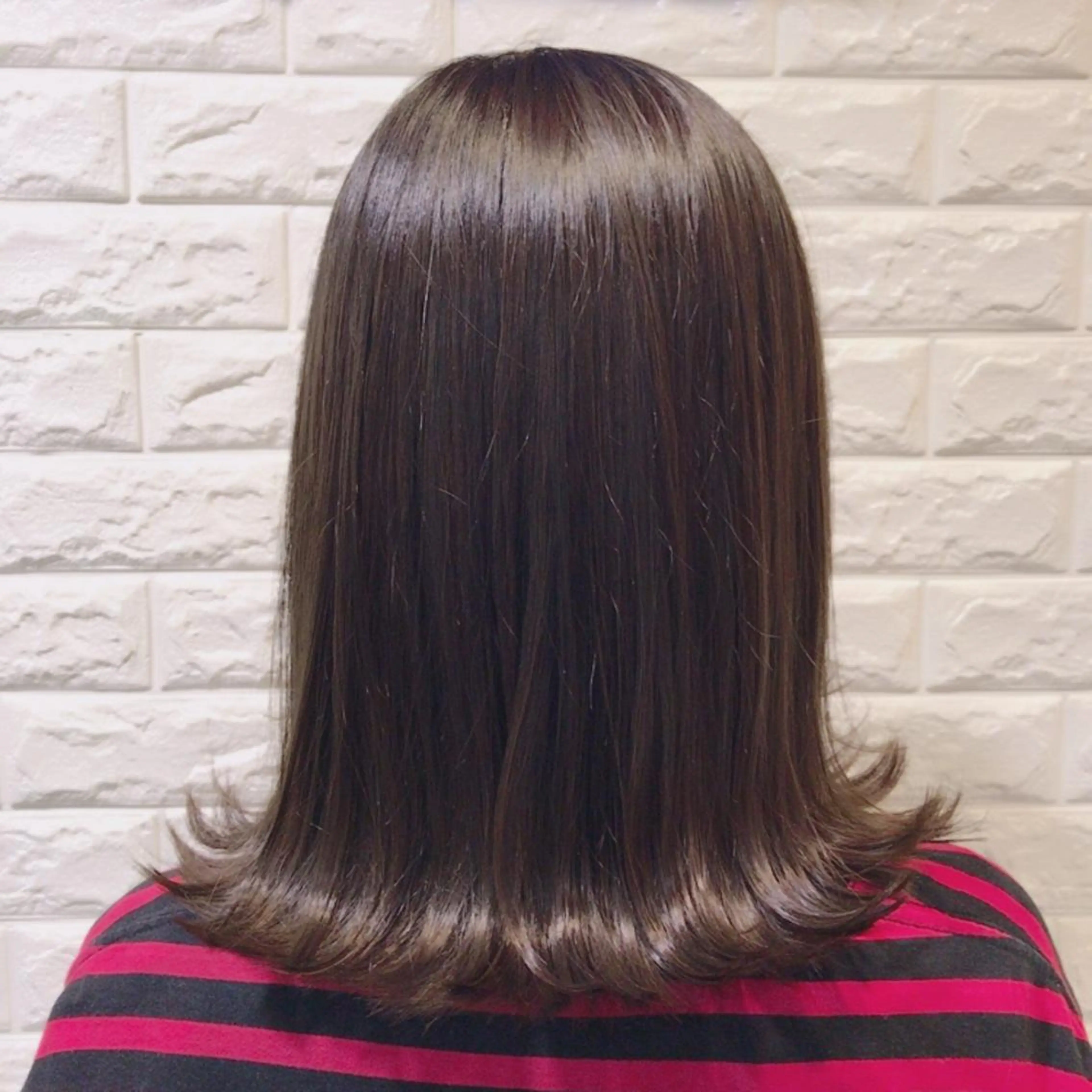 ミディアム カラー アッシュ アッシュグレー ブラウンカラー knock【ノック】所属・烏丸韓国ヘア🇰🇷 ayaka🎀のヘアスタイル