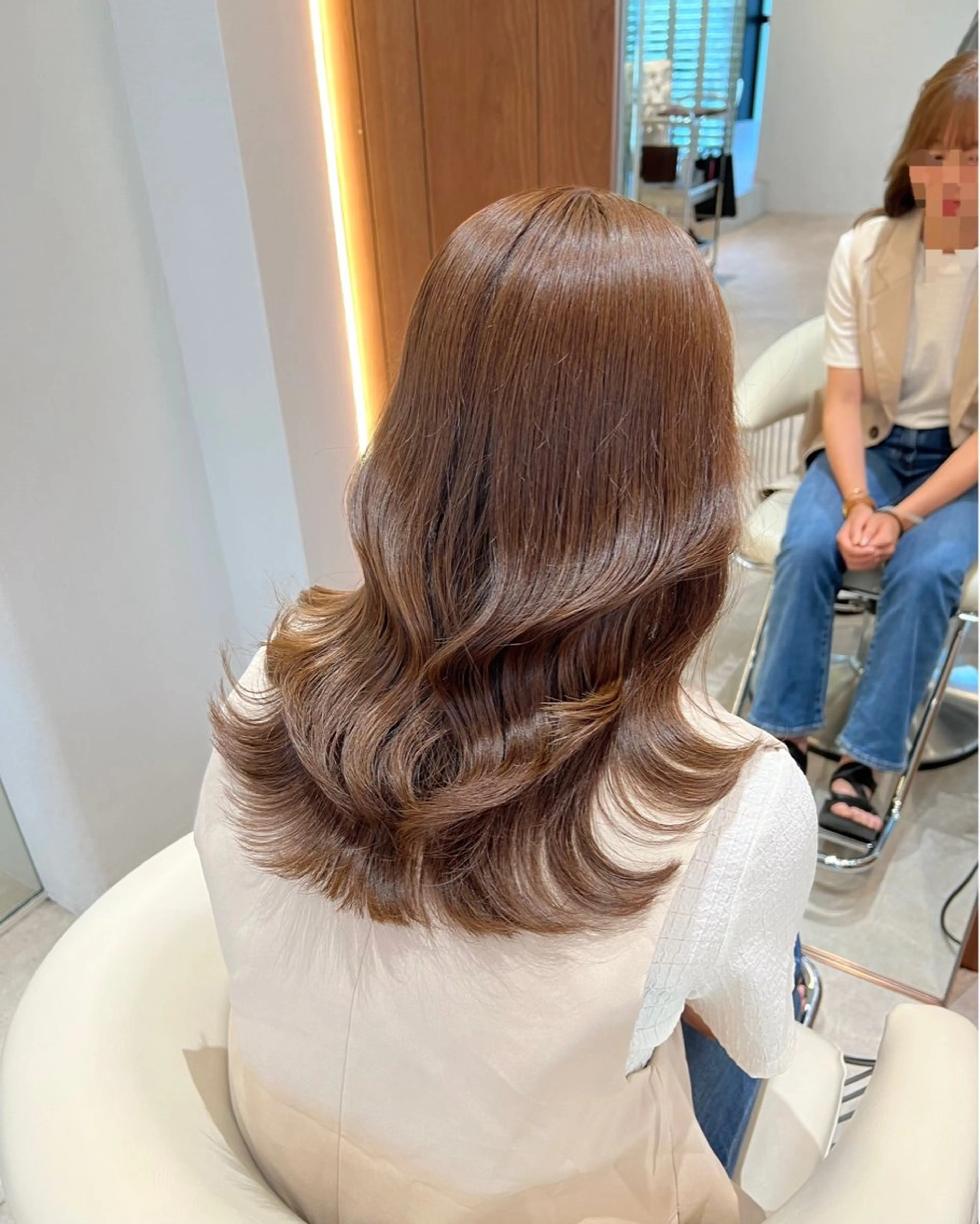 ミディアム カラー ベージュカラー ミルクティーベージュ 韓国風ヘア レイヤーカット カット ヘアカラー ヘアセット 韓国レイヤー🇰🇷 韓国研修◎渋谷カイトのヘアスタイル