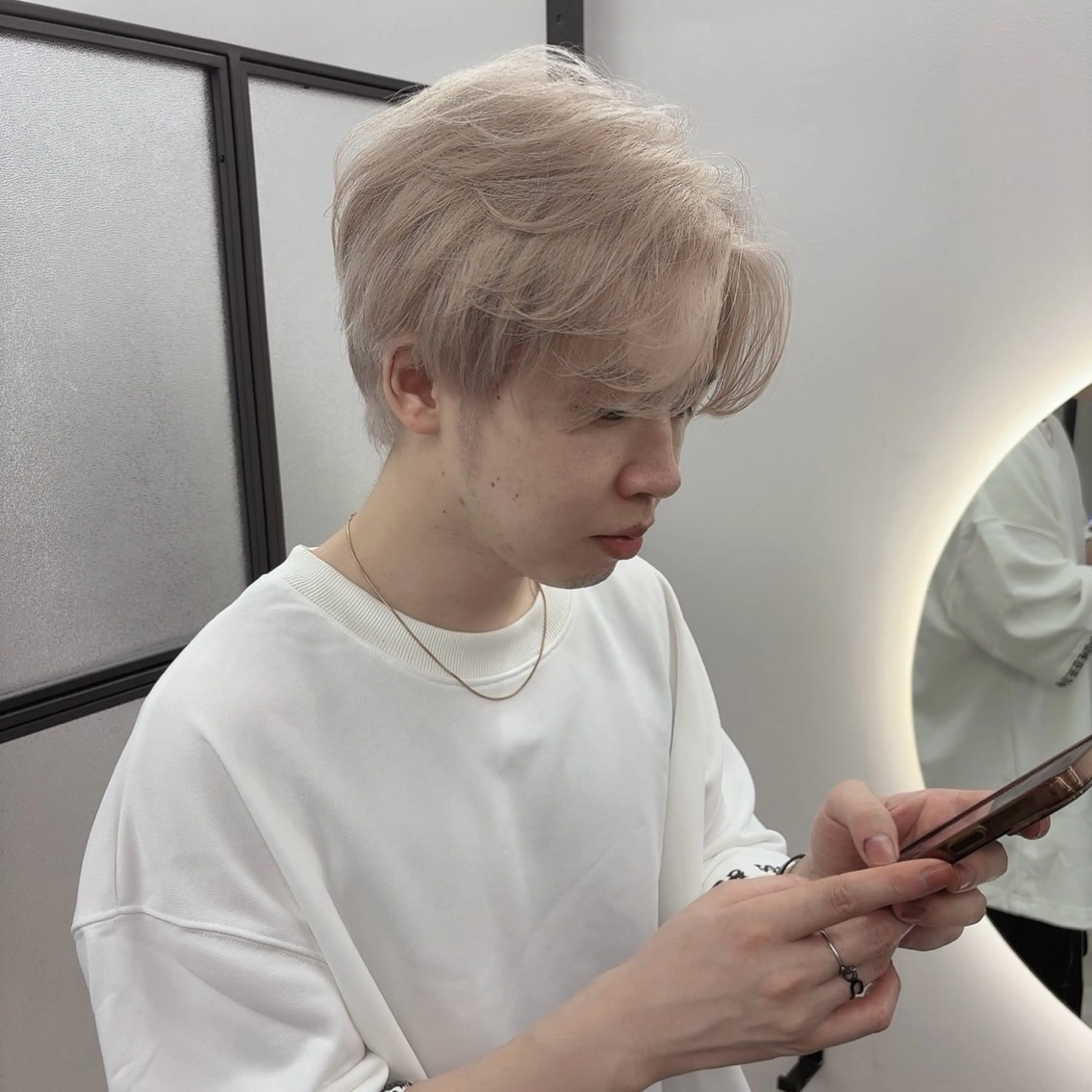 カラー メンズ ヘアカラー Ren. 🦋デザインカラーのヘアスタイル