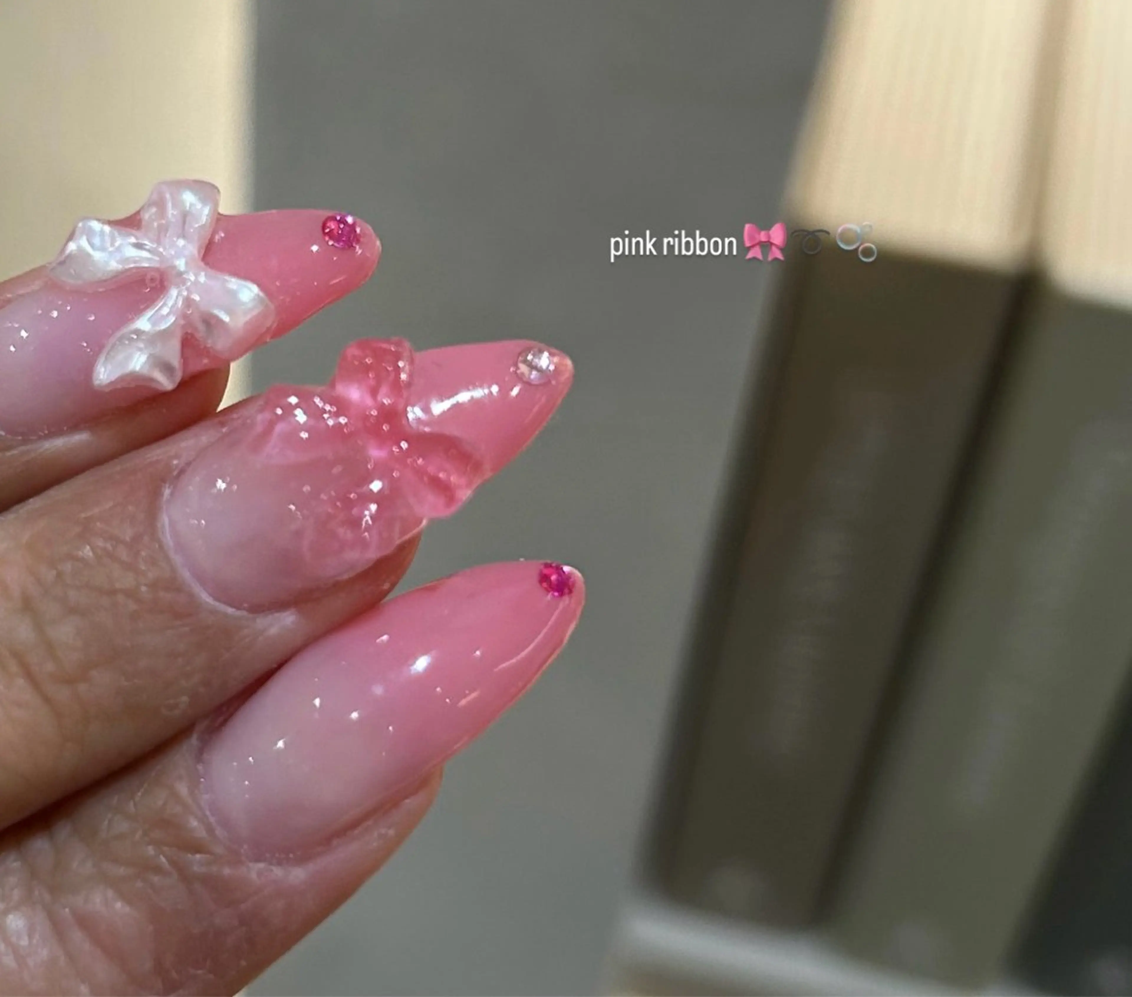 【オフあり】カラーグラデーション(モデル)の写真