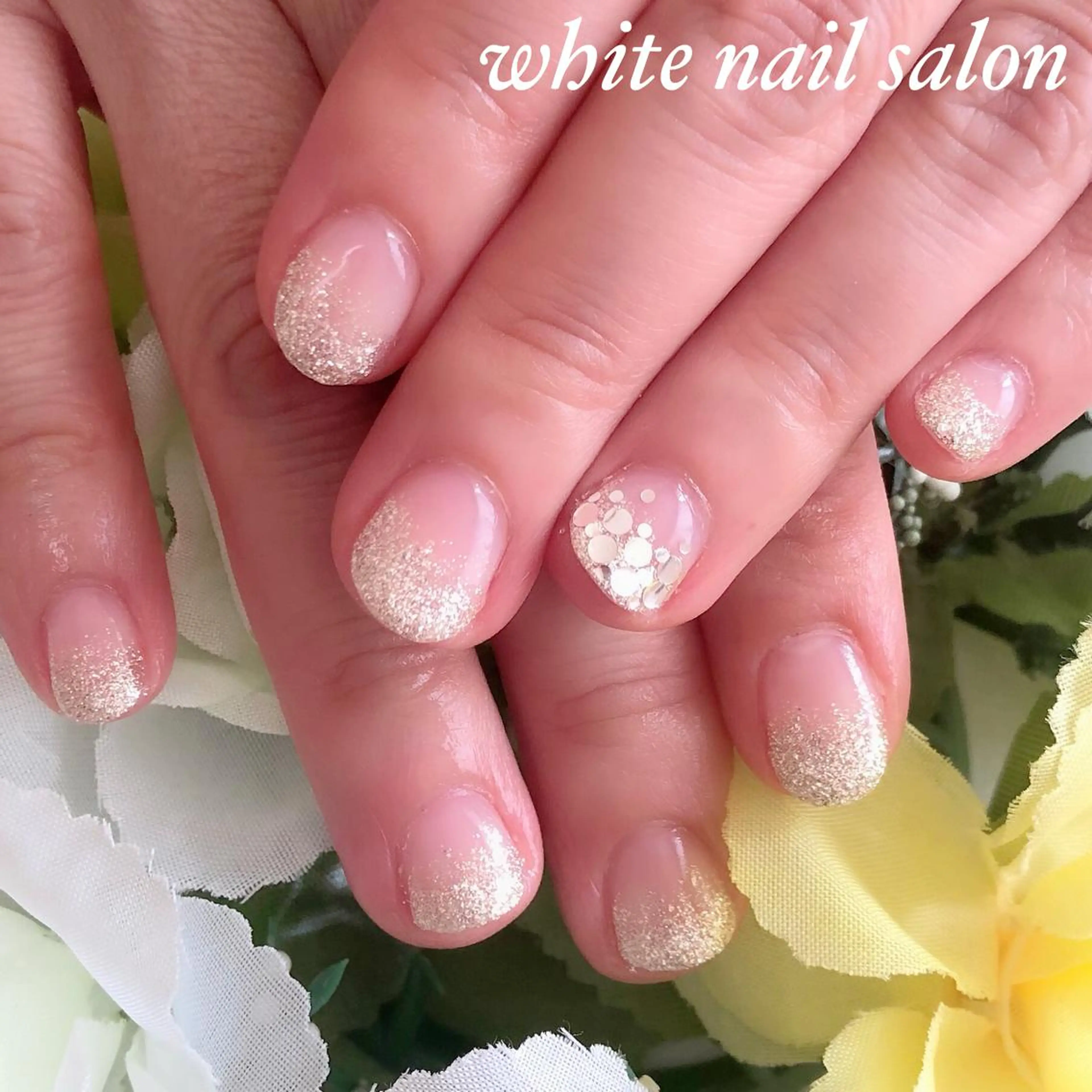 ネイル アートネイル フットネイル フレンチネイル ジェルネイル グラデーション ハンドネイル white nail salonのネイルデザイン
