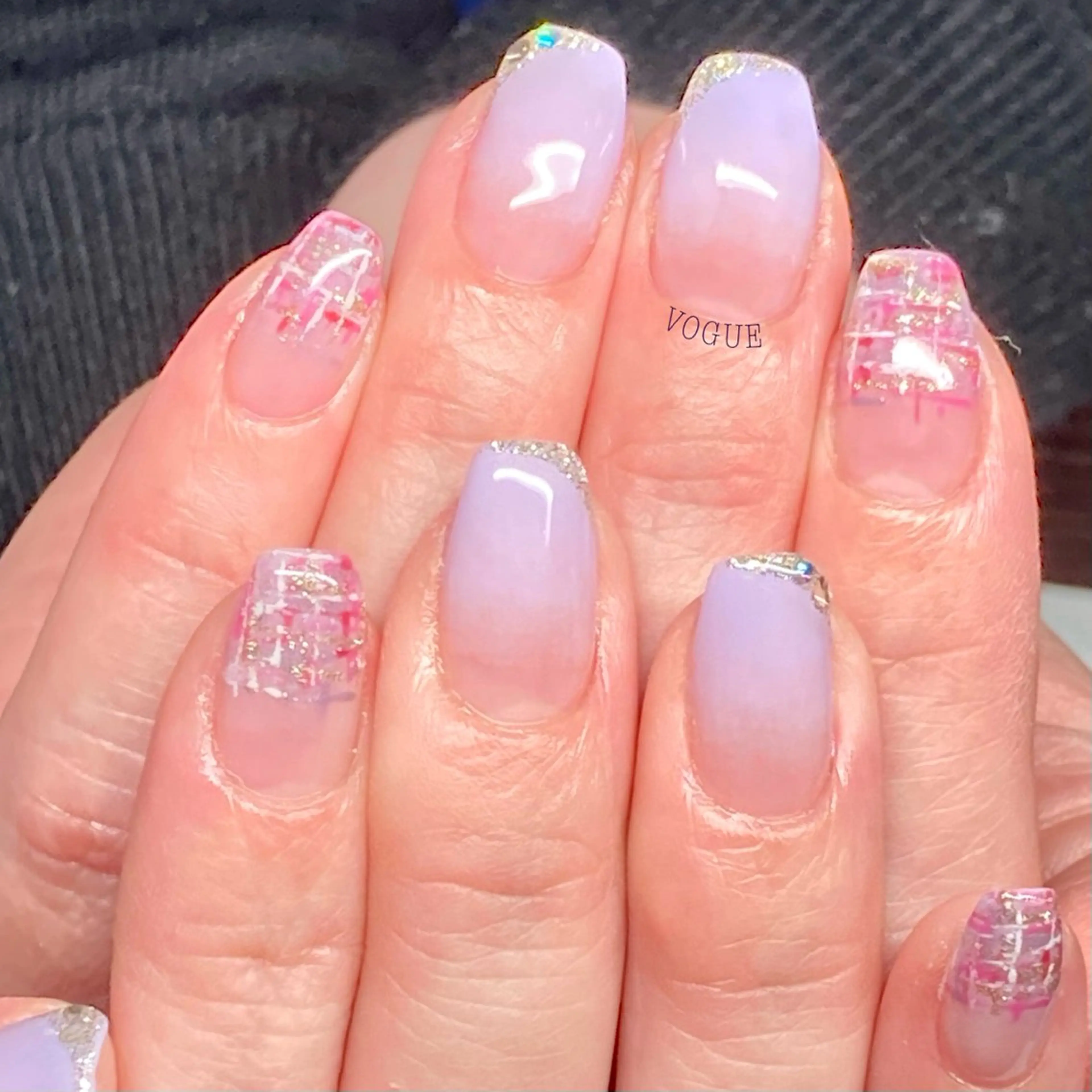 ネイル ハンドネイル VOGUE ×SWANのネイルデザイン