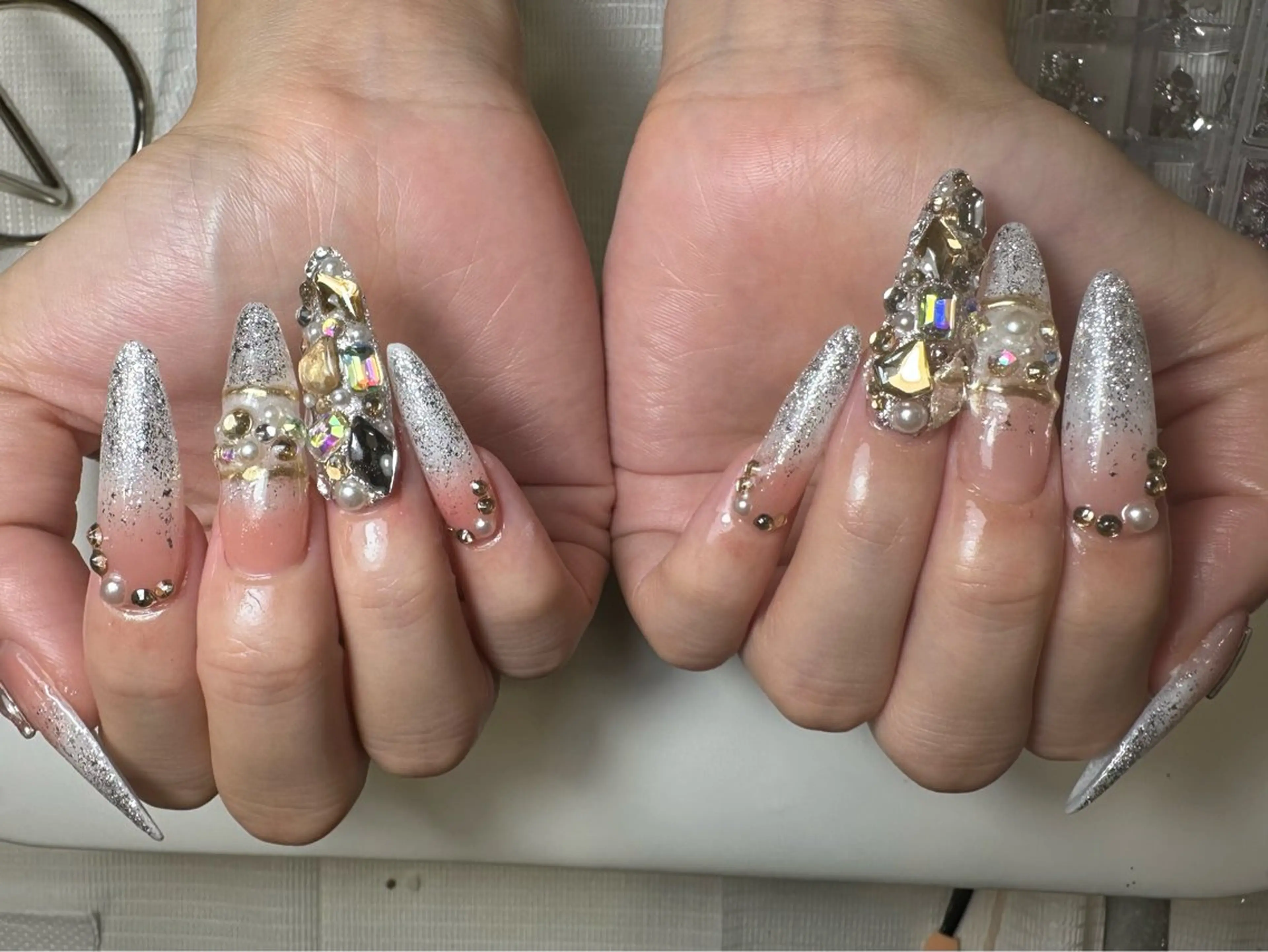 ネイル ジェルネイル グラデーション ミラーネイル ハンドネイル Rin Nailのネイルデザイン