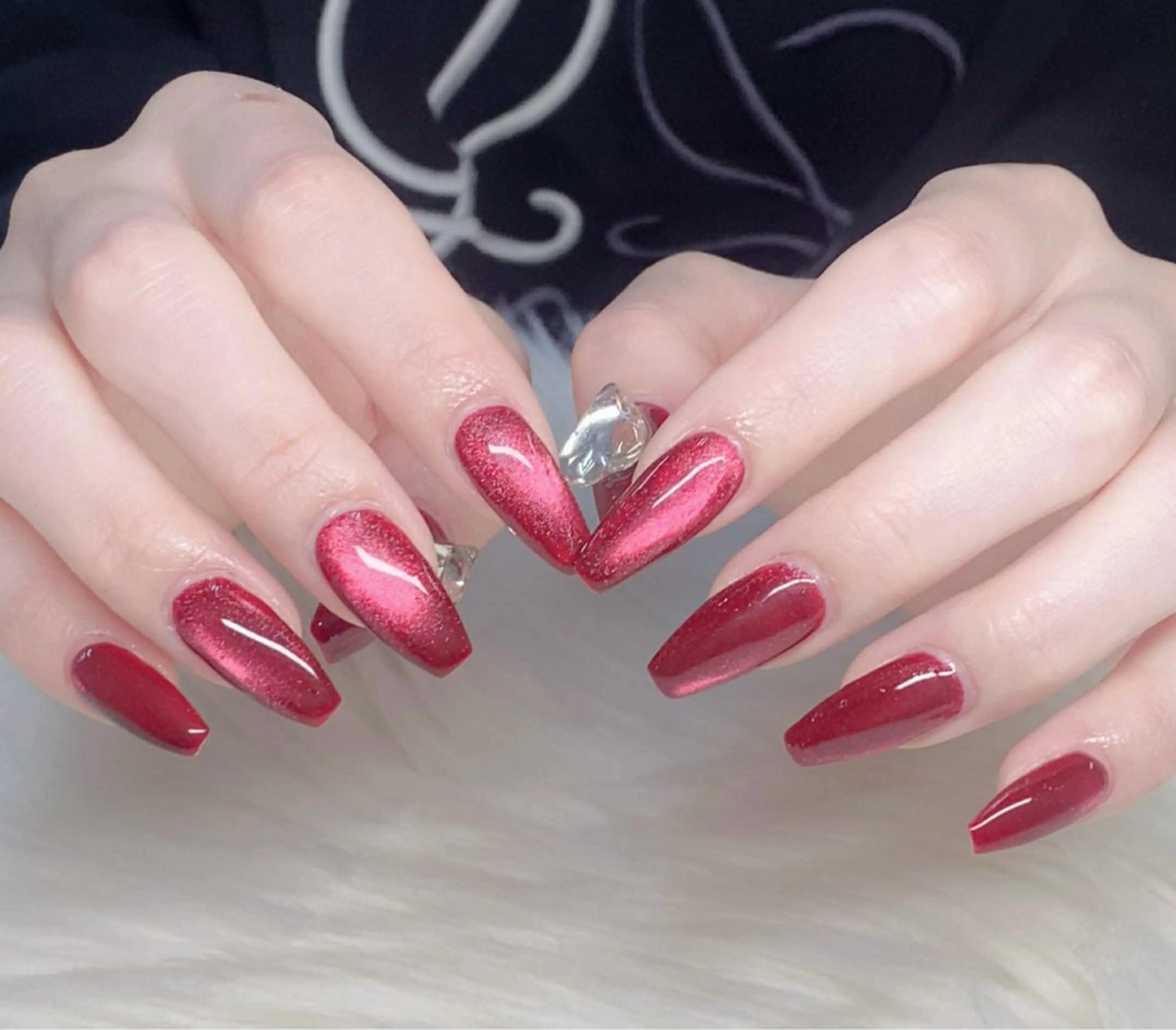 ネイル フレンチネイル グラデーション 韓国ネイル マグネットネイル ニュアンスネイル ハンドネイル ハンドケア Hara Nail 【パラジェル使用】のネイルデザイン