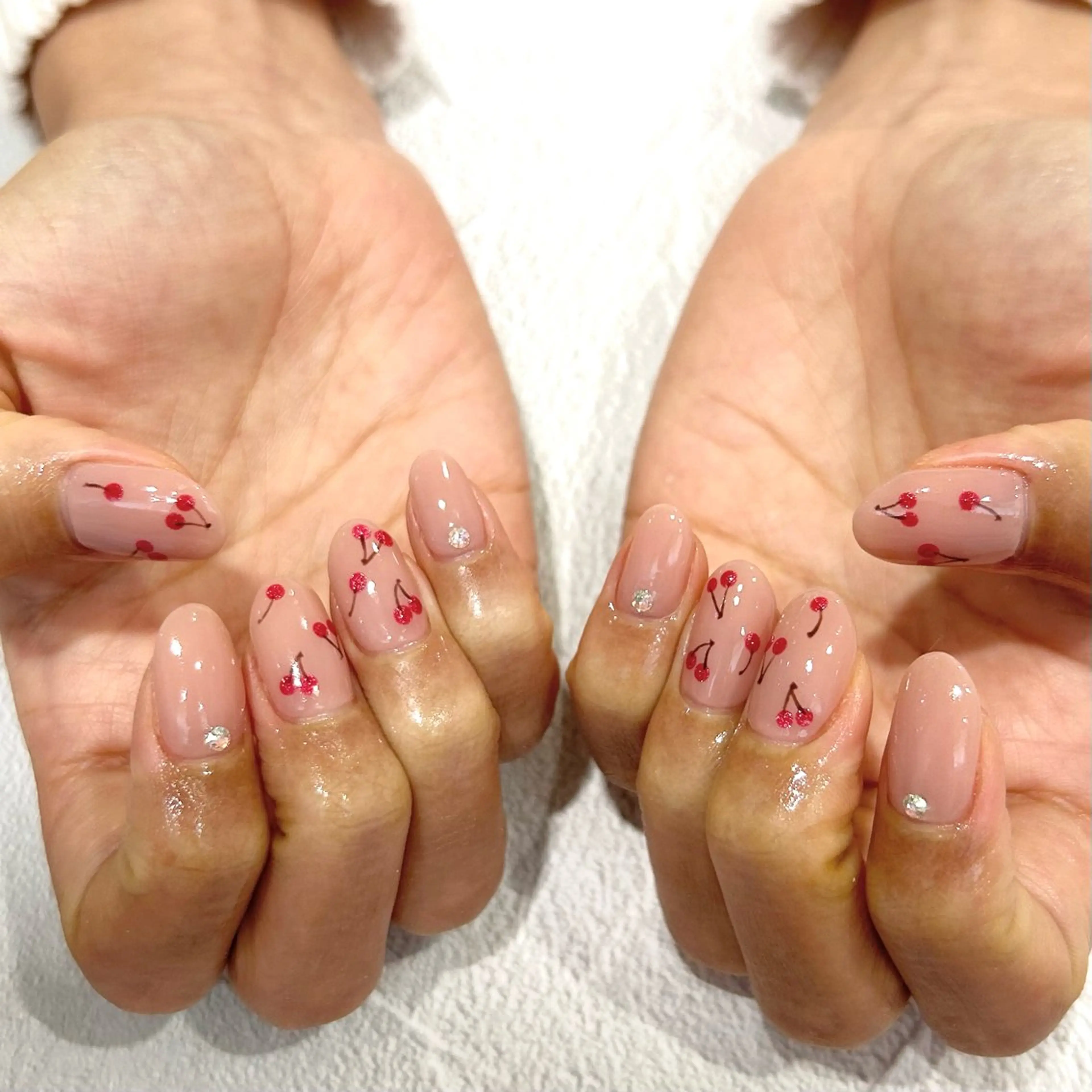 ネイル 長瀬 瑠霞のネイルデザイン