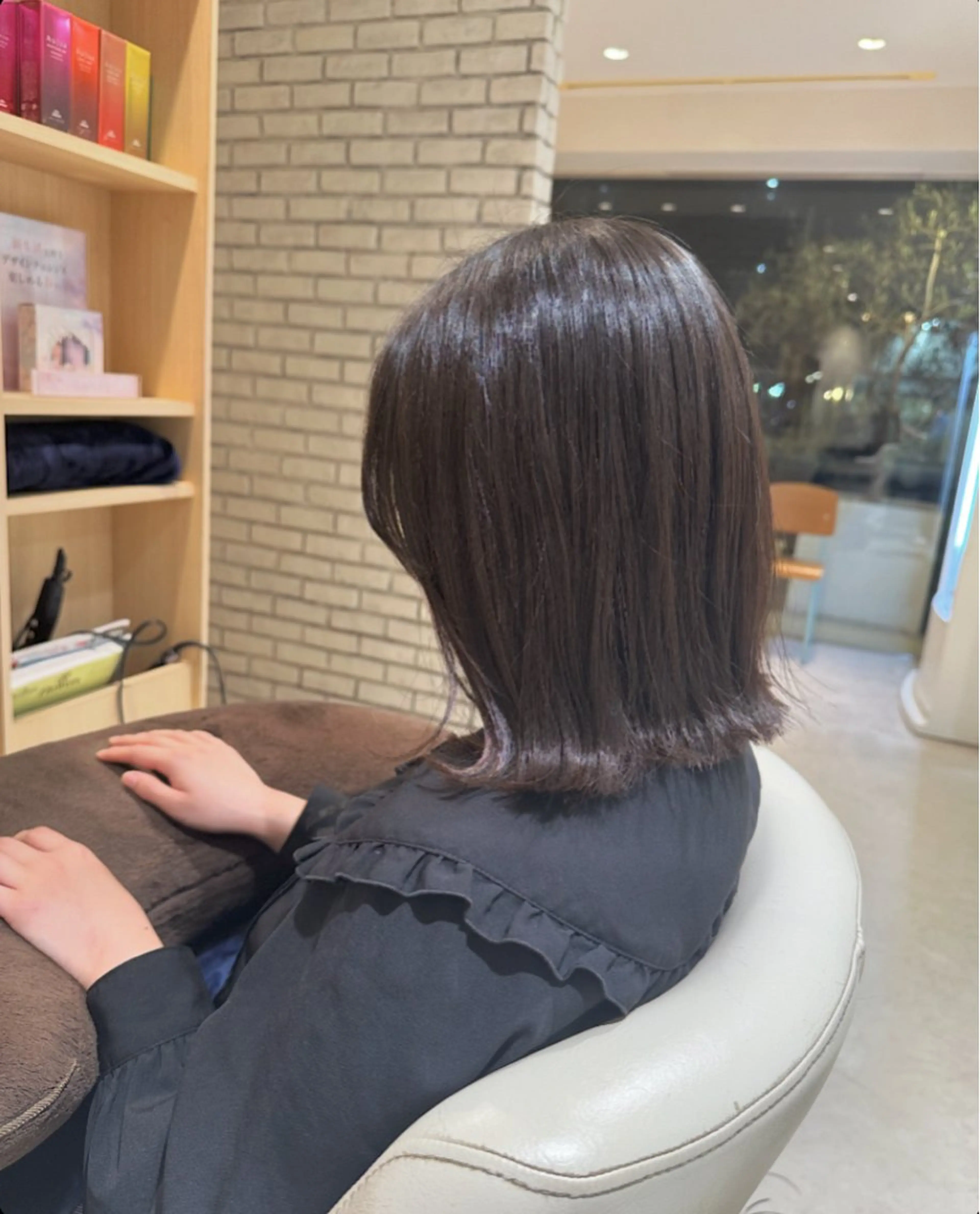 ミディアム 梅本 夢香のヘアスタイル