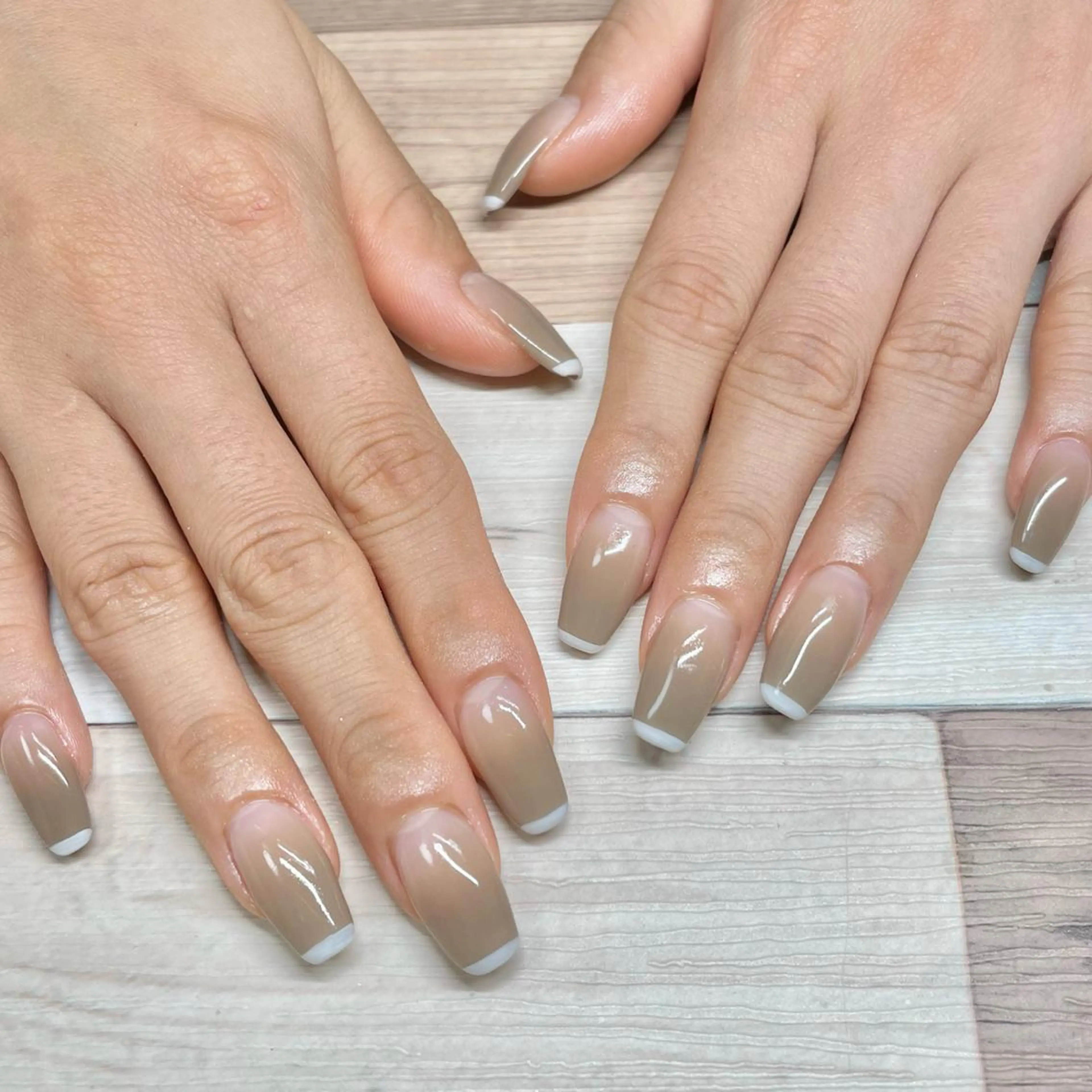 ネイル グラデーション 持ち込み Nail Blue512所属・Nailist MINORIのネイルデザイン