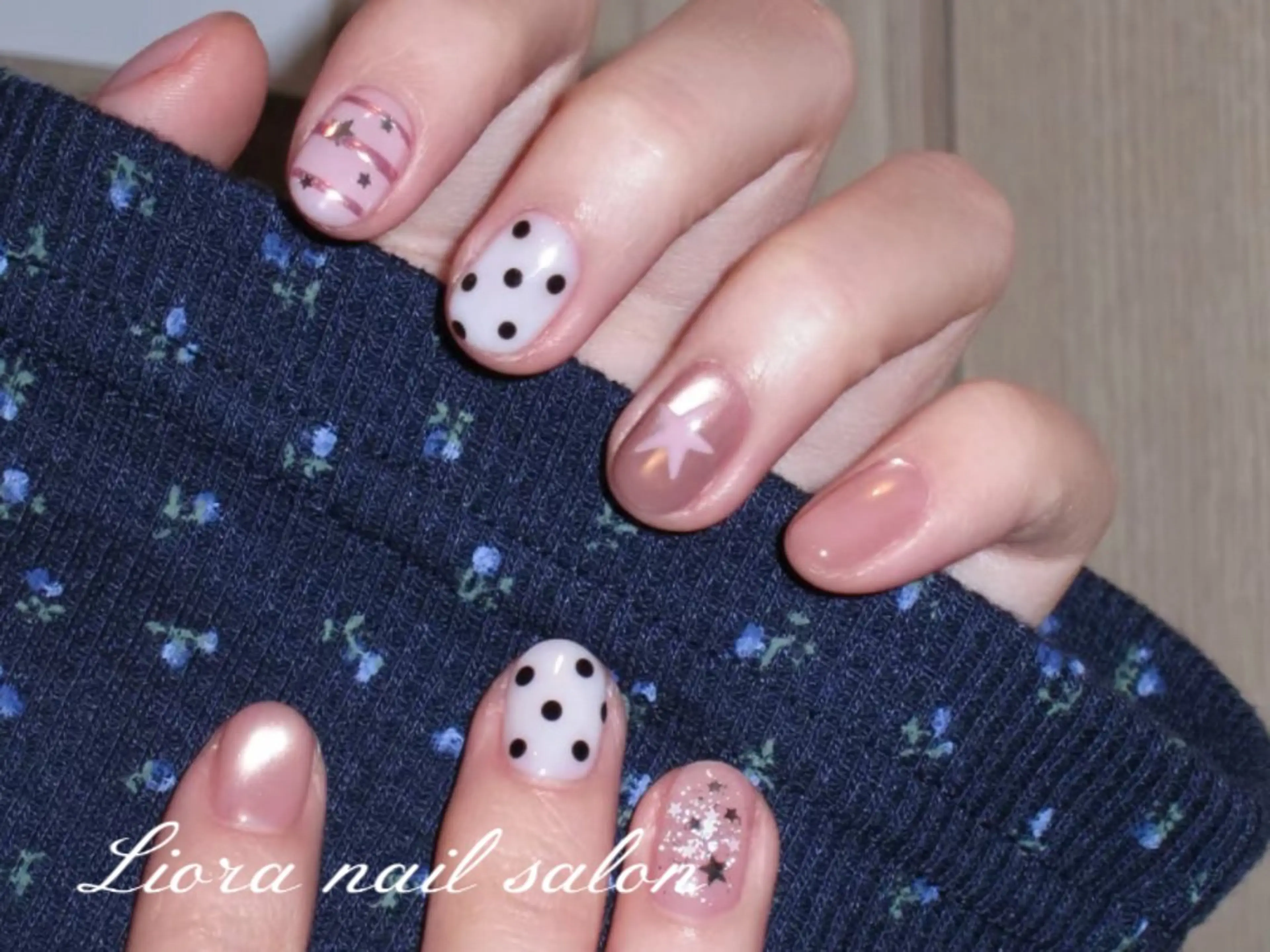 ネイル チークネイル フットネイル フレンチネイル ジェルネイル ガーリー ハンドネイル Liora nail 1のネイルデザイン