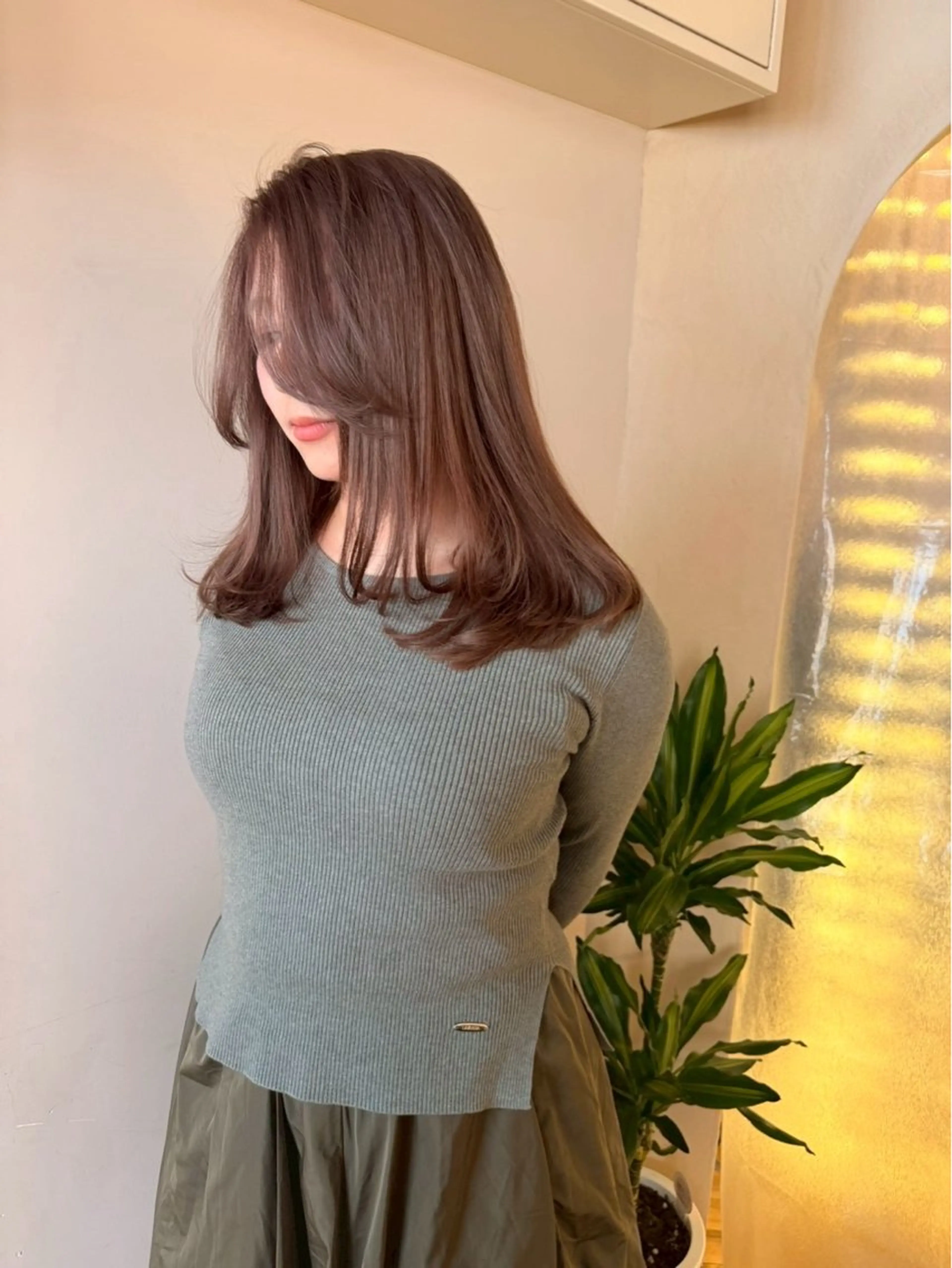 【レディース限定66%OFF‼️】🔥トーンアップ🔥ワンカラー＋毛先カット+トリートメントの写真