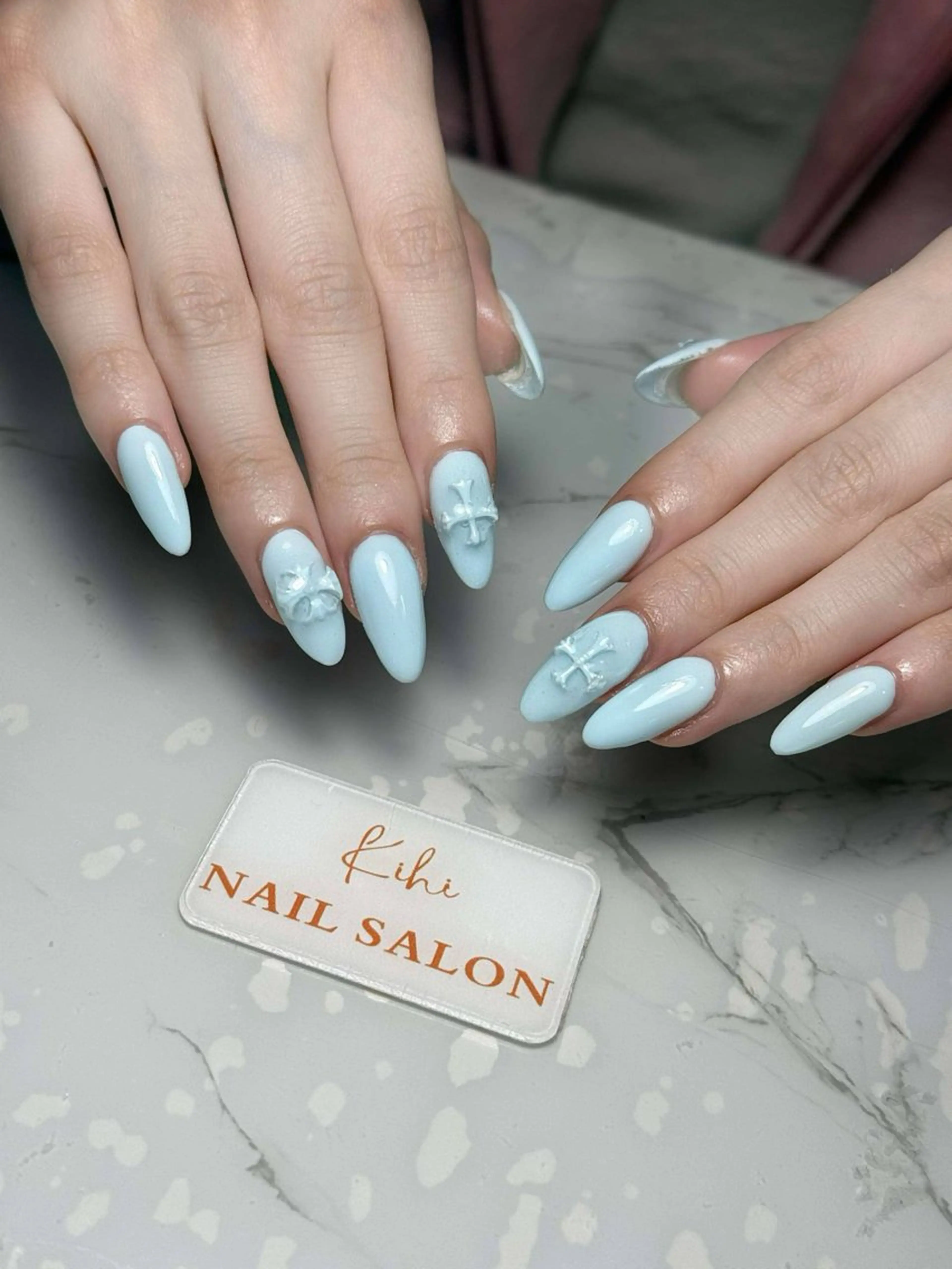 ネイル アートネイル フレンチネイル ジェルネイル グラデーション 韓国ネイル ハンドネイル 💕鈴木ユリ パラジェル/オフ無料のネイルデザイン