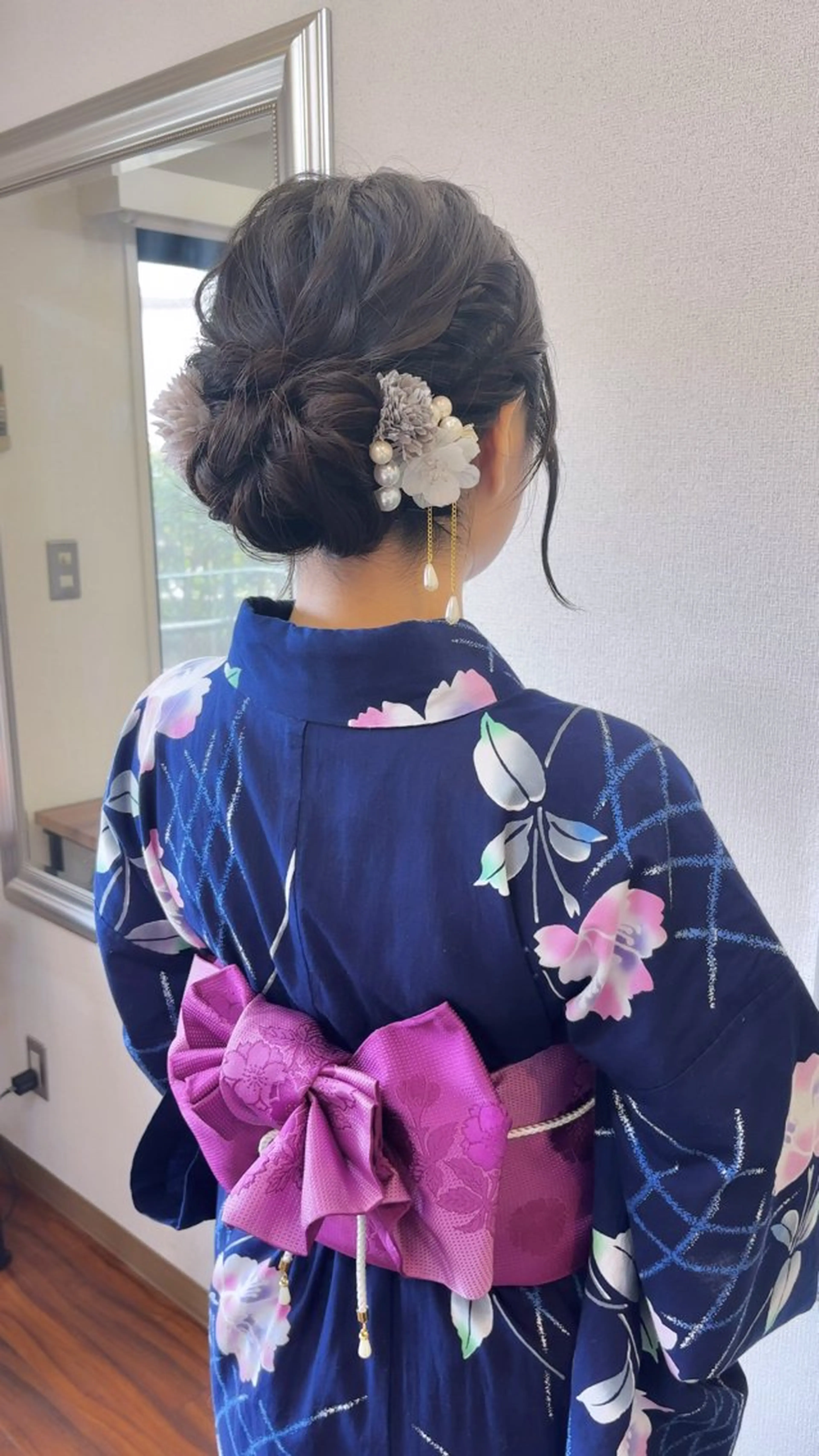 ミディアム カラー ヘアアレンジ 浴衣 着付け 隠れ家サロンso you所属・yukimi .のヘアスタイル