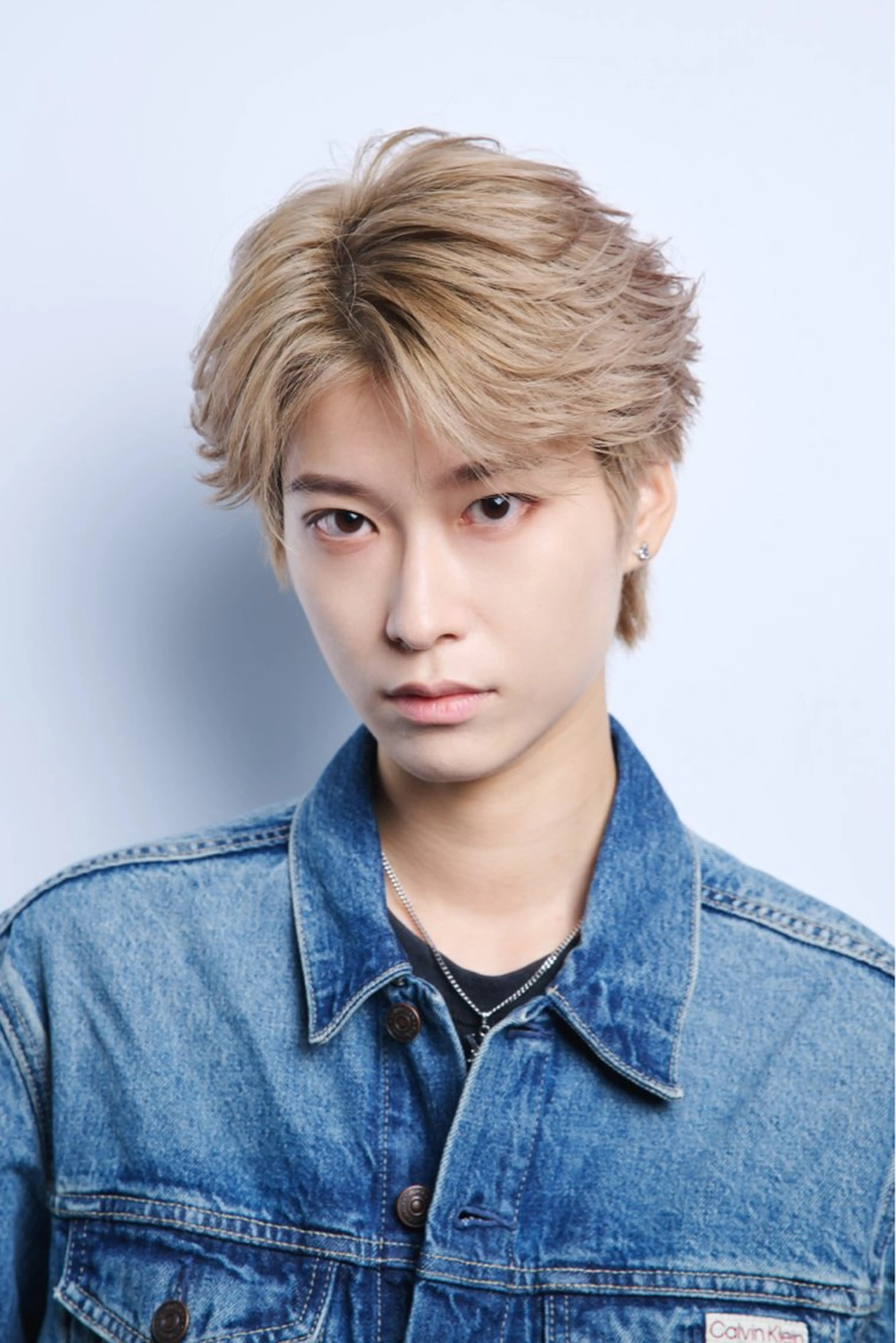 ショート カラー パーマ メンズ メンズブリーチ メンズハイライト メンズハイトーン メンズインナーカラー メンズ韓国風 カット トリートメント スパイキーショート メンズ特化/鈴木美璃のヘアスタイル