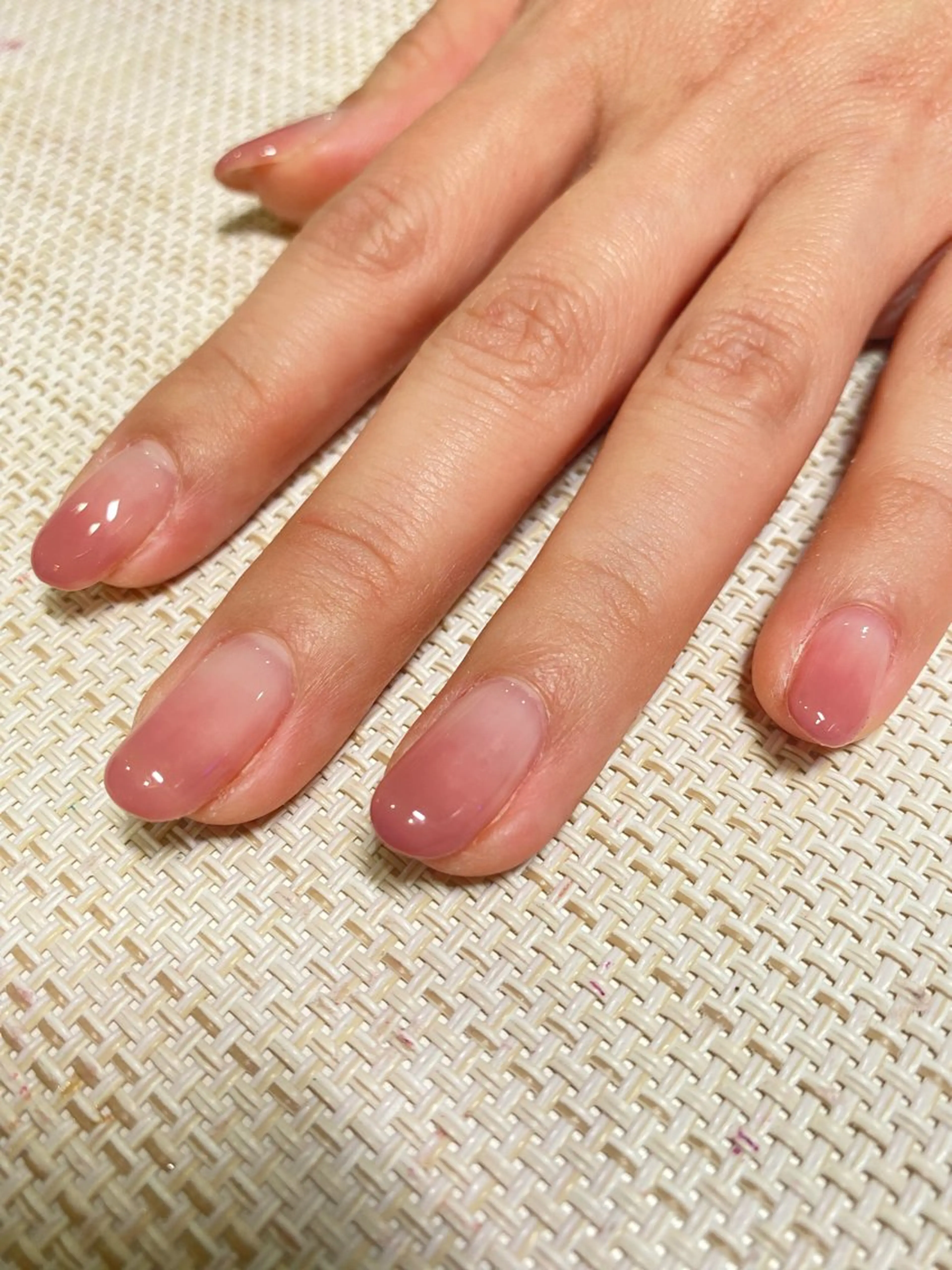 ネイル グラデーション ピンク ハンドネイル mieux YUKoのネイルデザイン