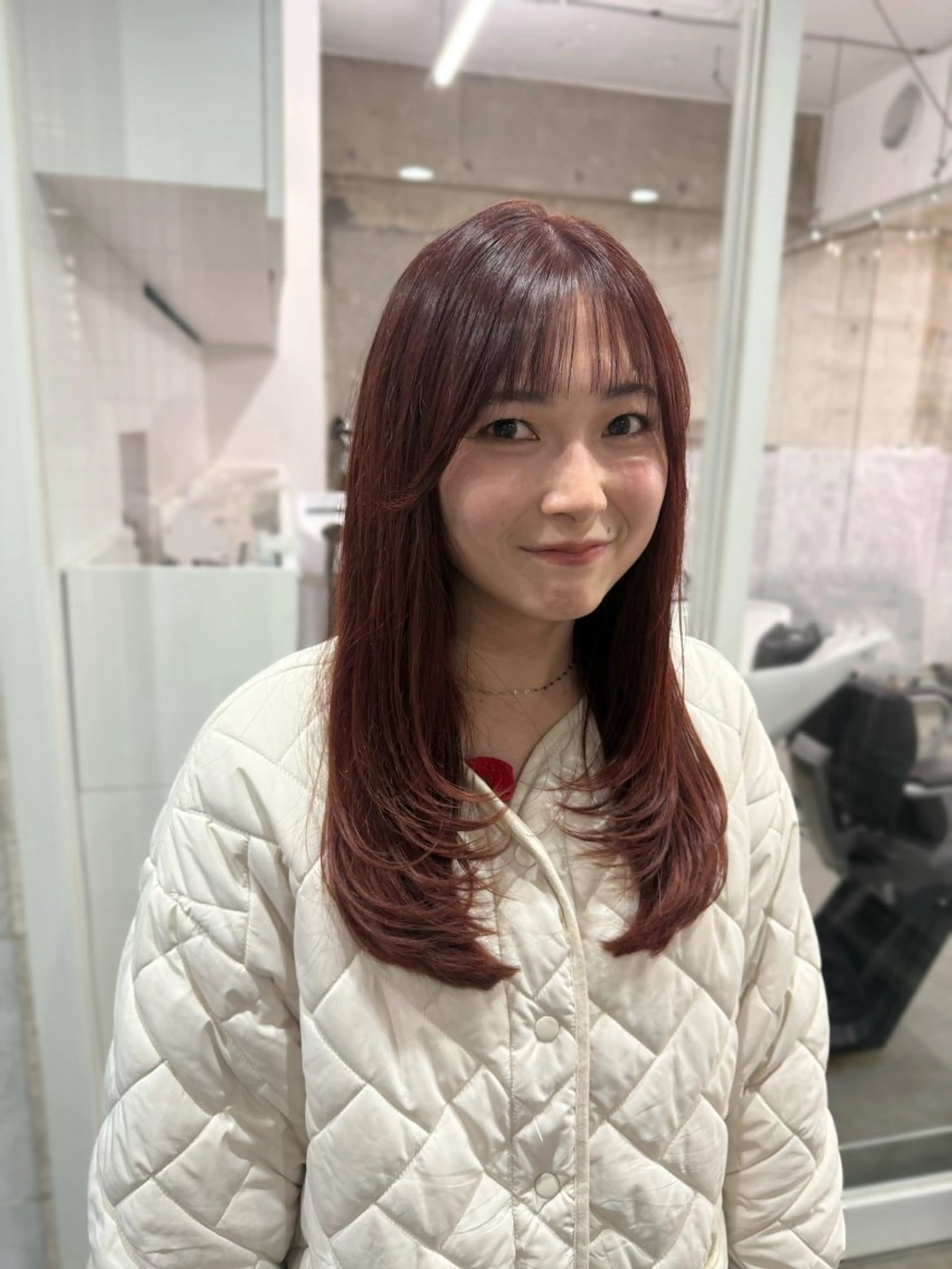 セミロング 今園 桃愛のヘアスタイル