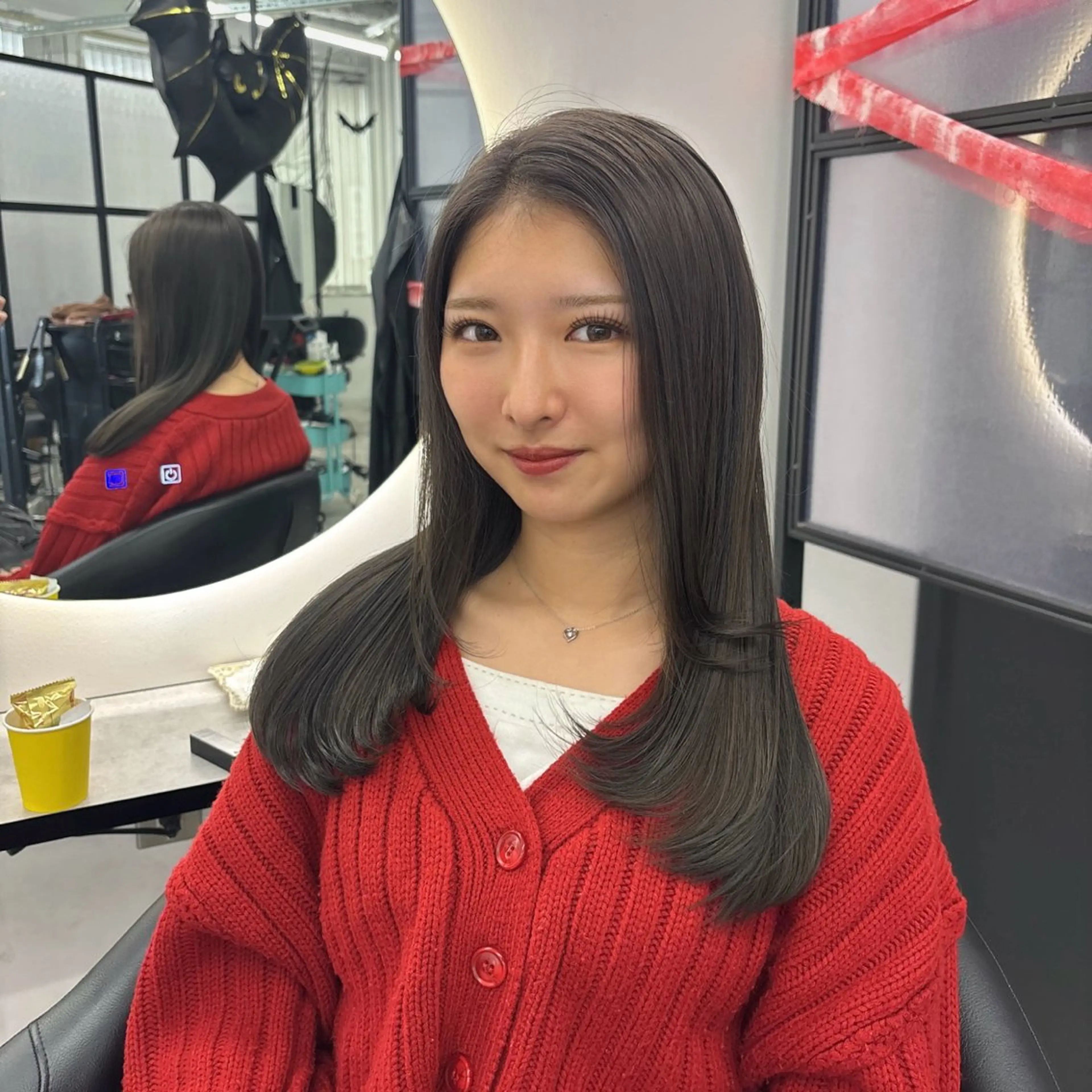 『18時以降限定‼️』ケアブリーチ1回➕全体ワンカラーの写真