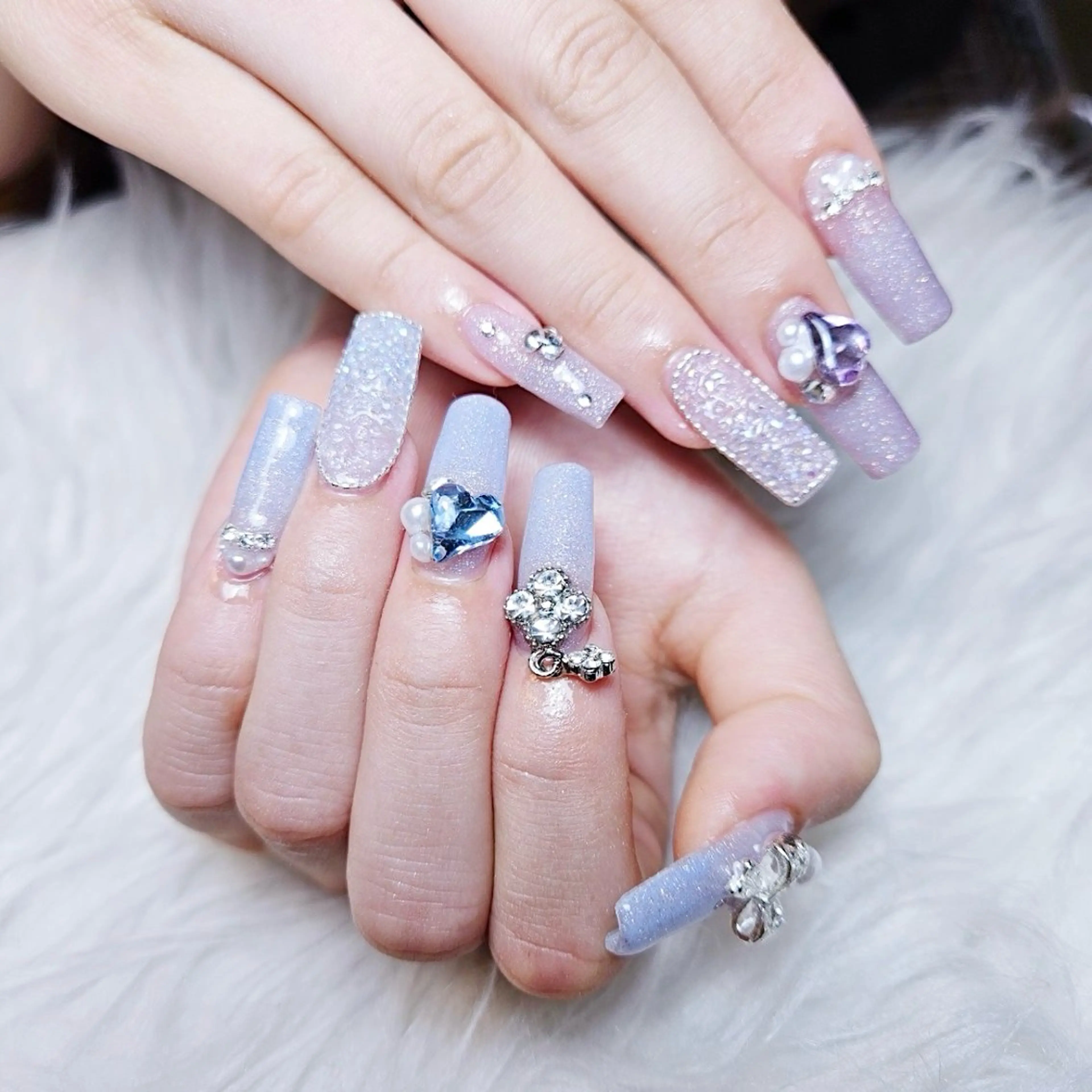 ネイル ハンドネイル 🌈Yun nail hyejin💋のネイルデザイン
